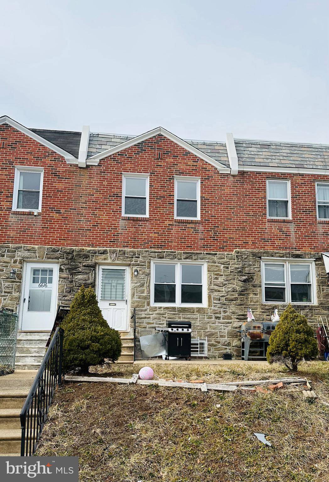 Philadelphia, PA 19149,6618 AKRON ST