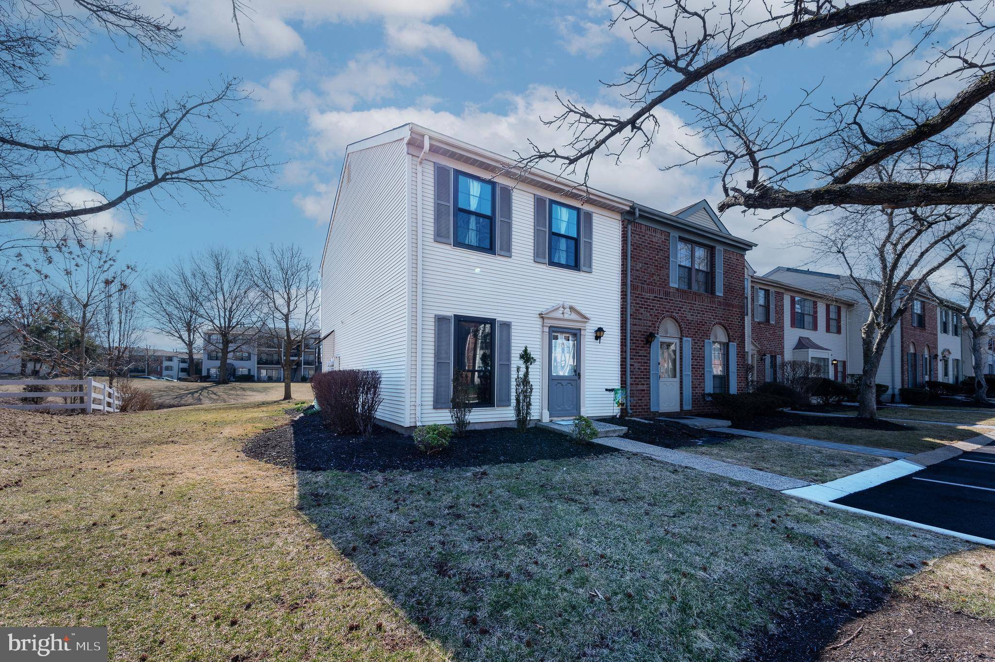 Piscataway, NJ 08854,220 HAMPSHIRE CT