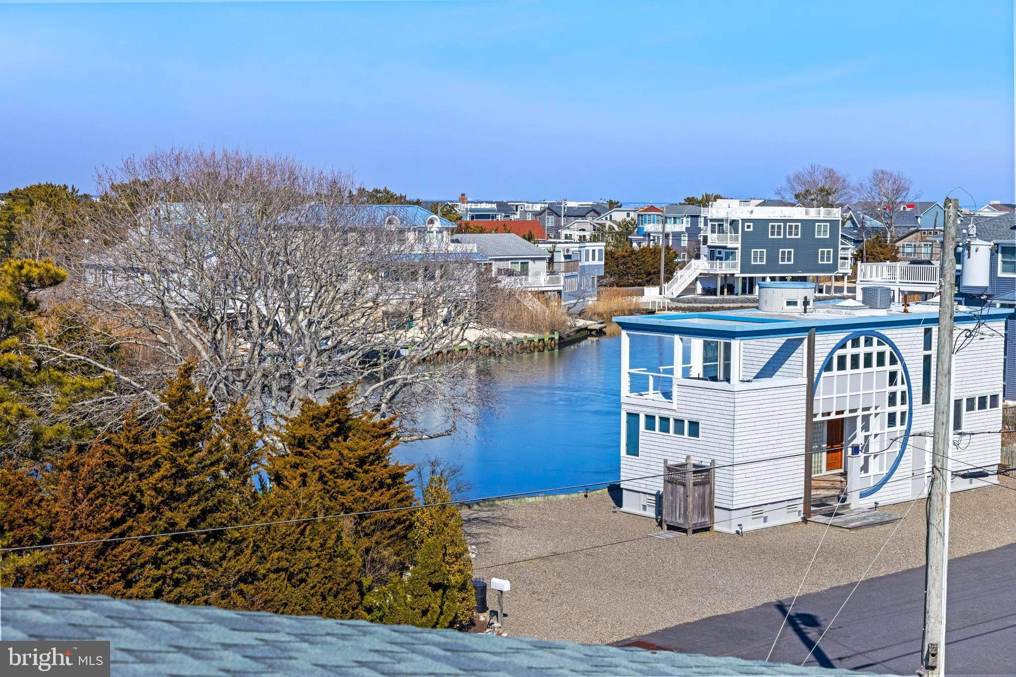 Harvey Cedars, NJ 08008,6501 HOLLY AVE