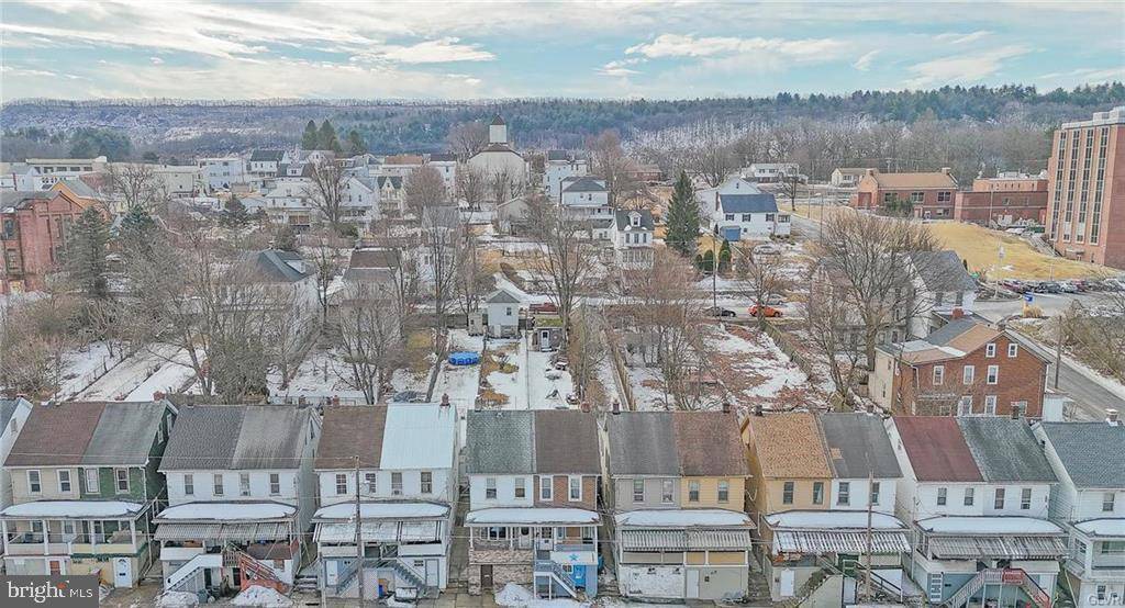 Coaldale, PA 18218,240 W RIDGE ST