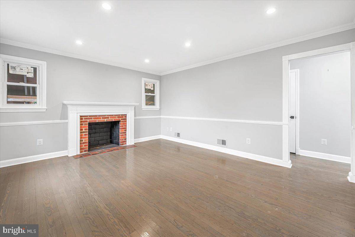 Hyattsville, MD 20783,6902 21ST AVE