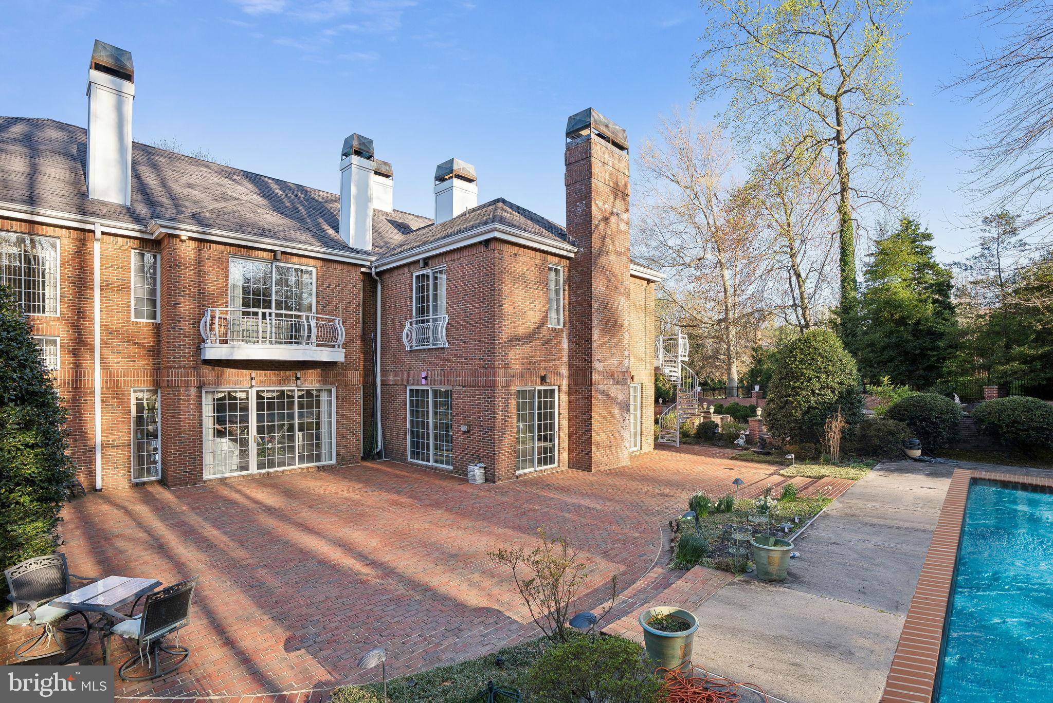 Mclean, VA 22102,7707 CARLTON PL