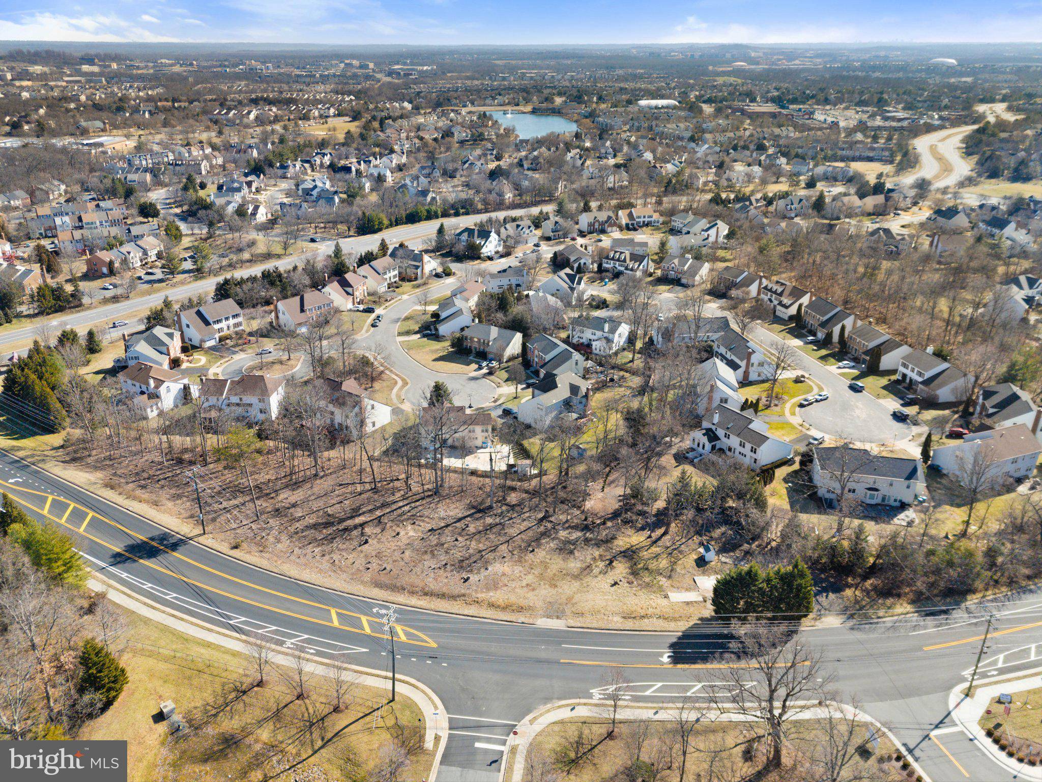Ashburn, VA 20147,20576 ASHBURN RD