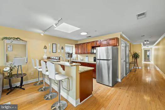 Philadelphia, PA 19104,4200 PARKSIDE AVE AVE #PENTHOUSE