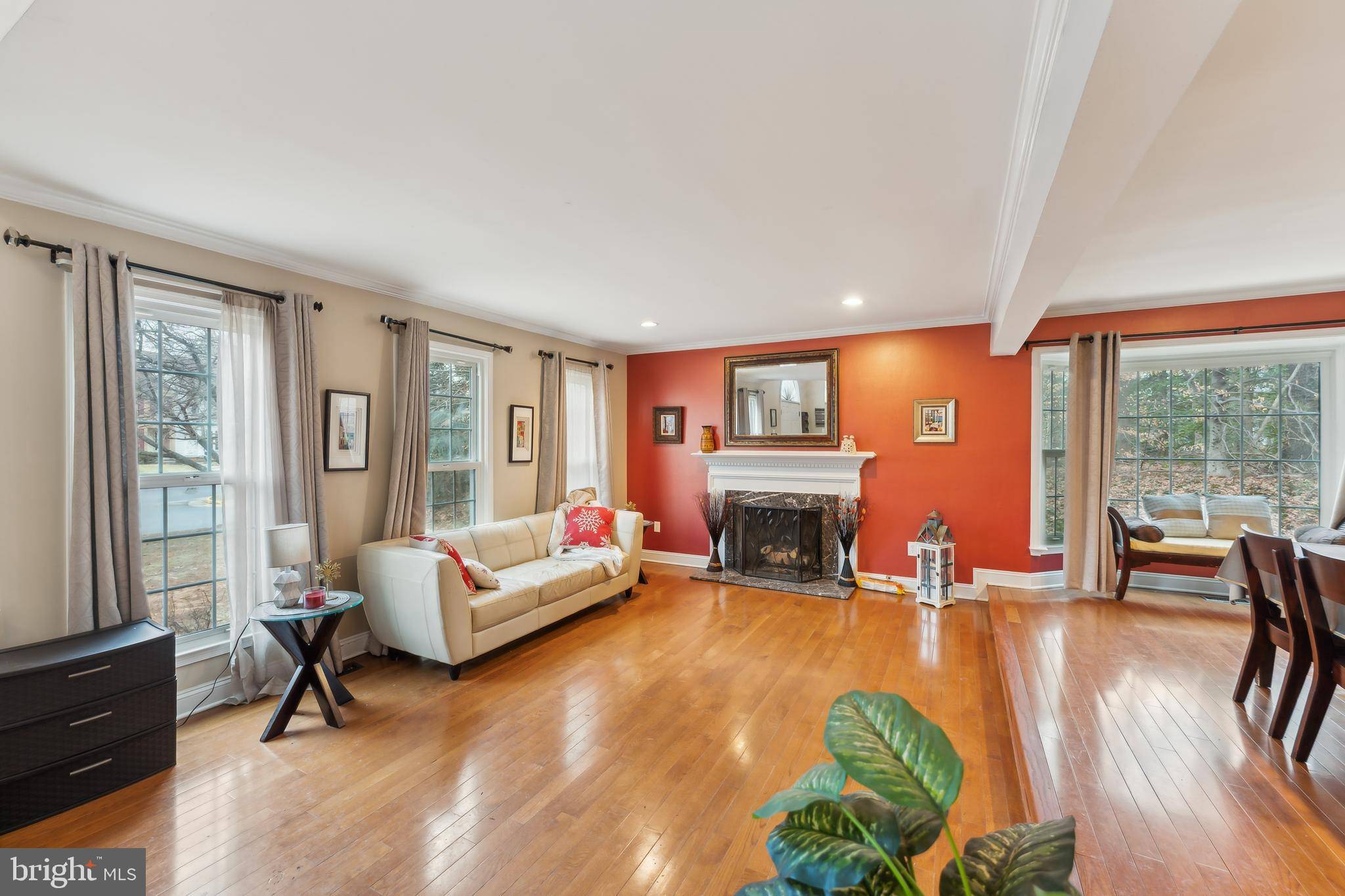 Fairfax, VA 22032,4601 LUXBERRY DR