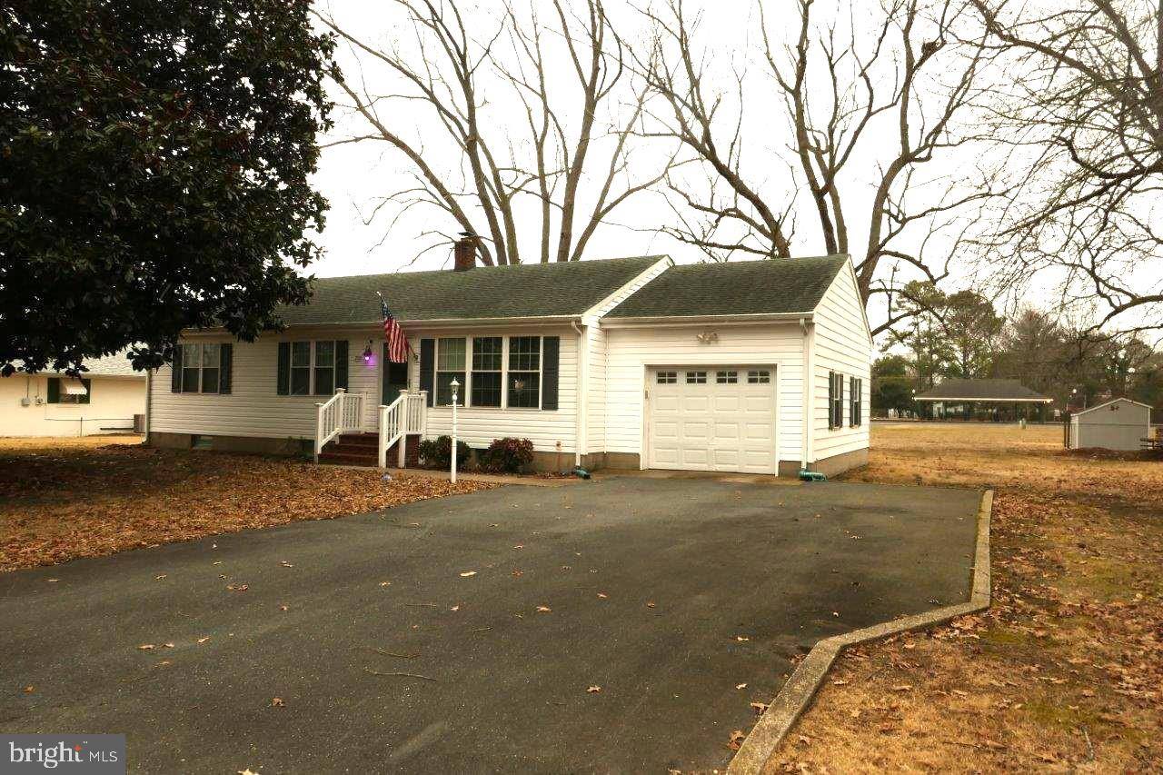 Hurlock, MD 21643,200 HURLOCK AVE