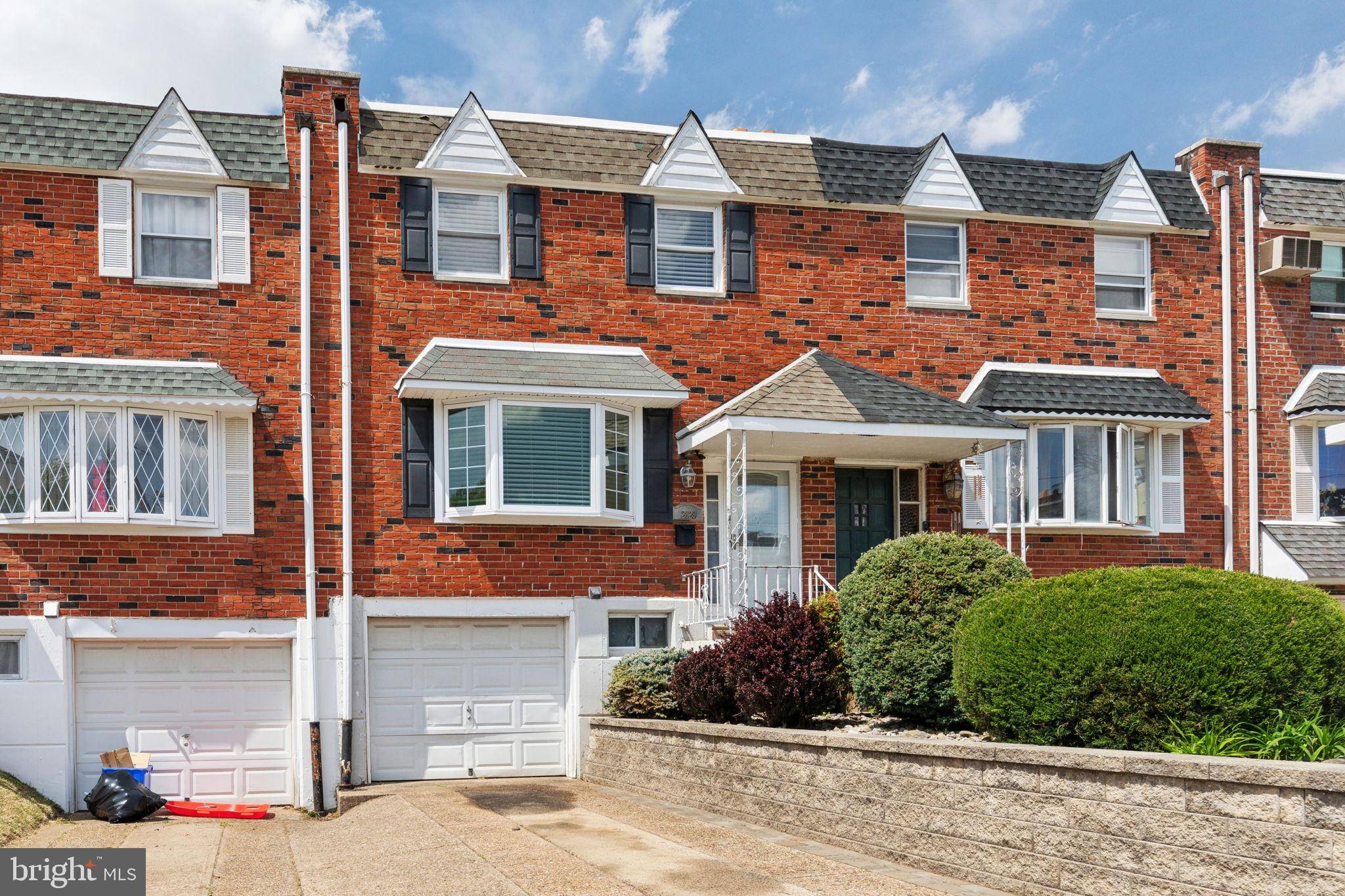 Philadelphia, PA 19154,12829 ELNORA RD