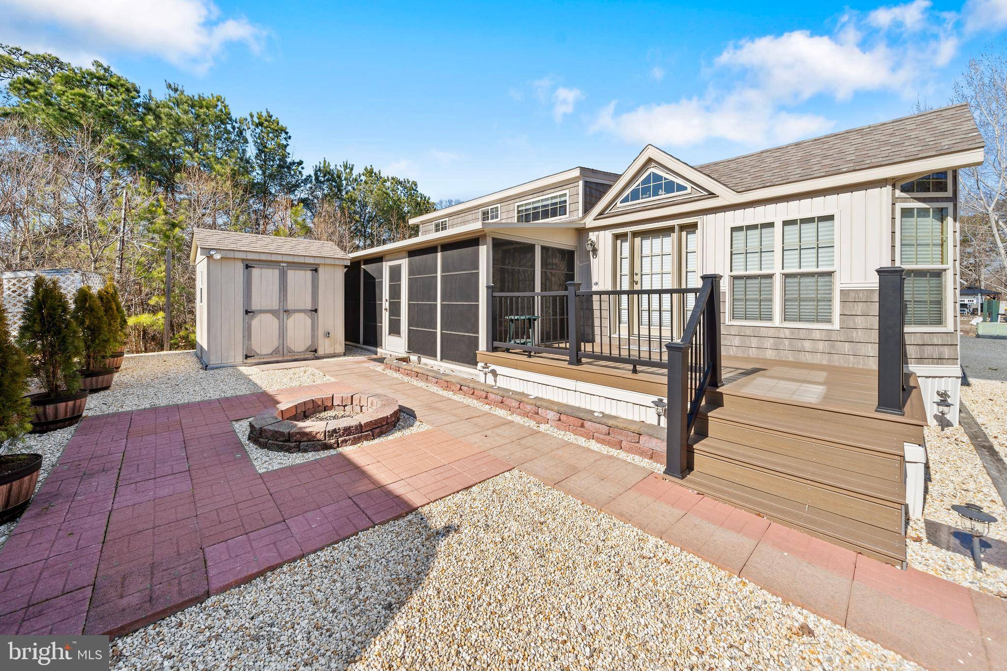 Lewes, DE 19958,18009 WHITE OAK CT