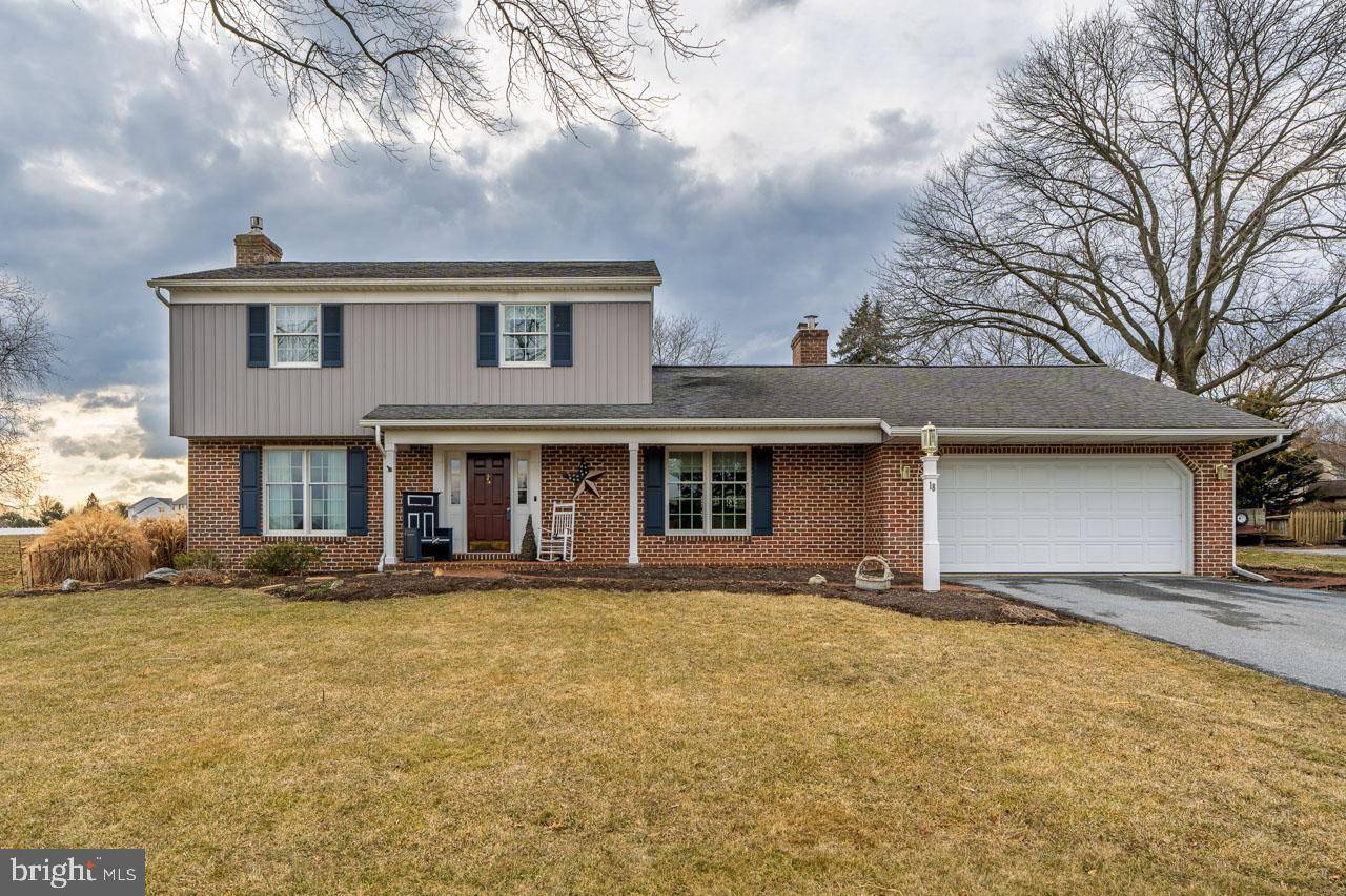 Gordonville, PA 17529,18 S WESTVIEW DR