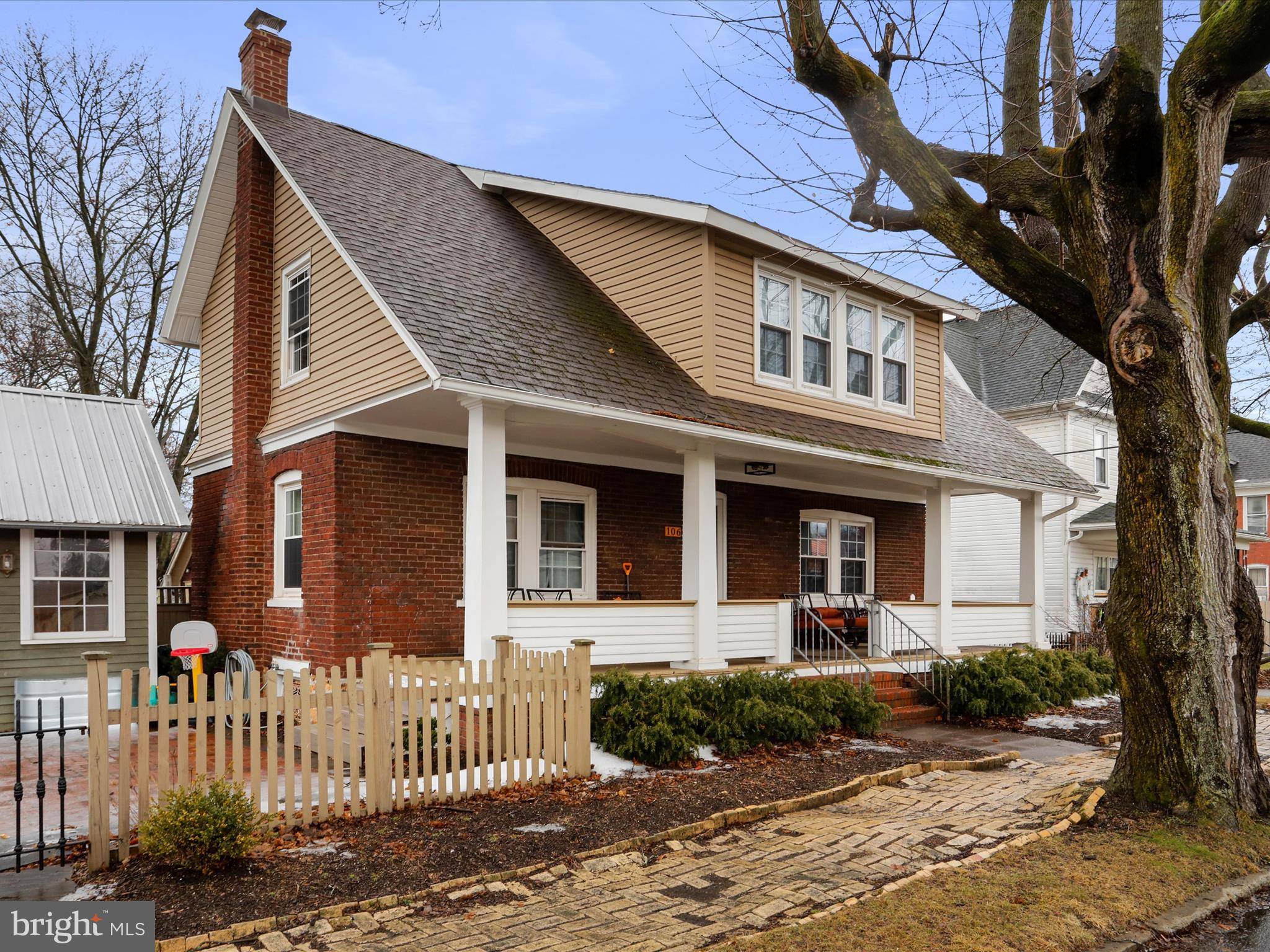 Altoona, PA 16601,106 W 10TH AVE