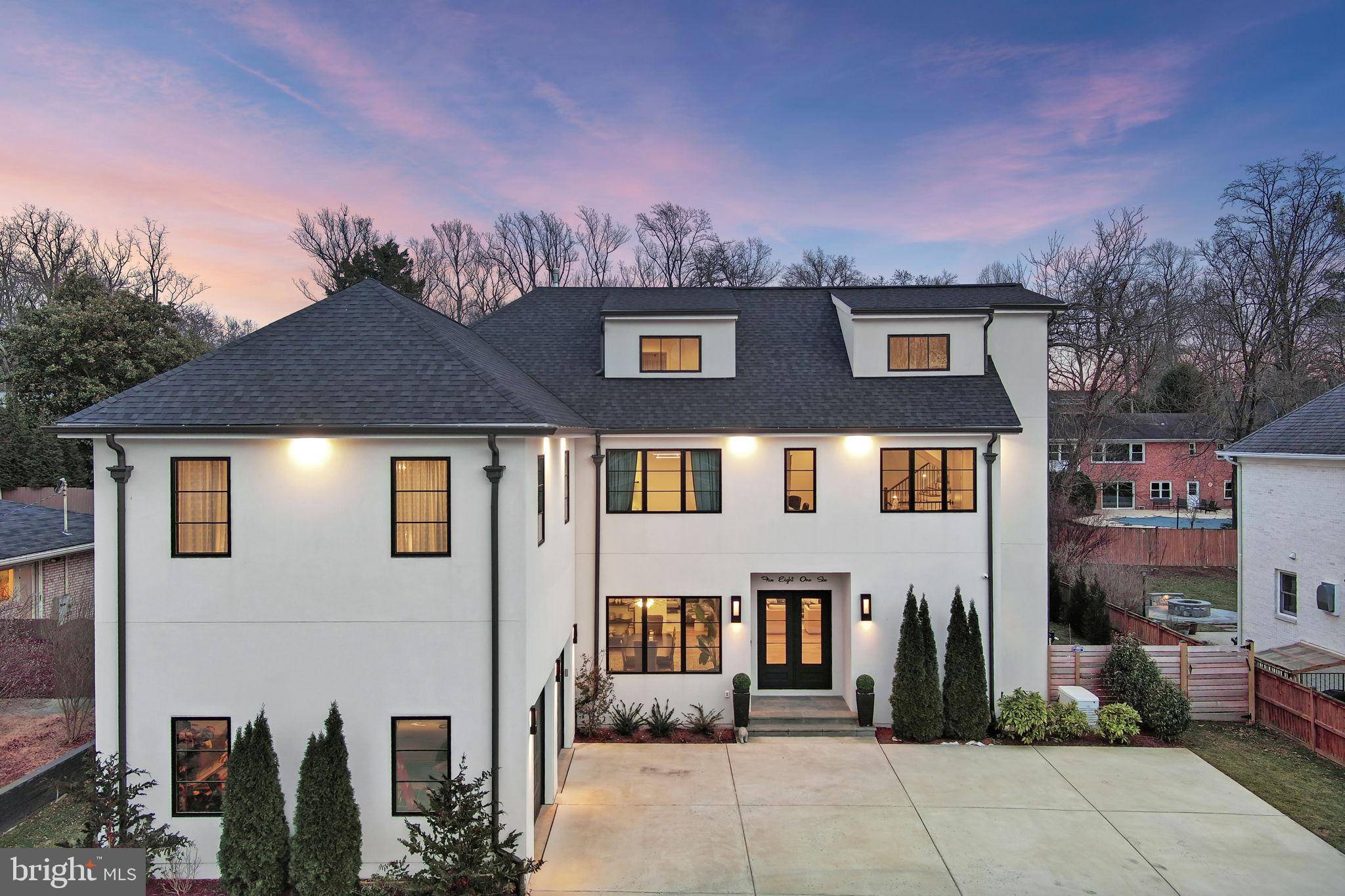 Bethesda, MD 20817,5816 DURBIN RD
