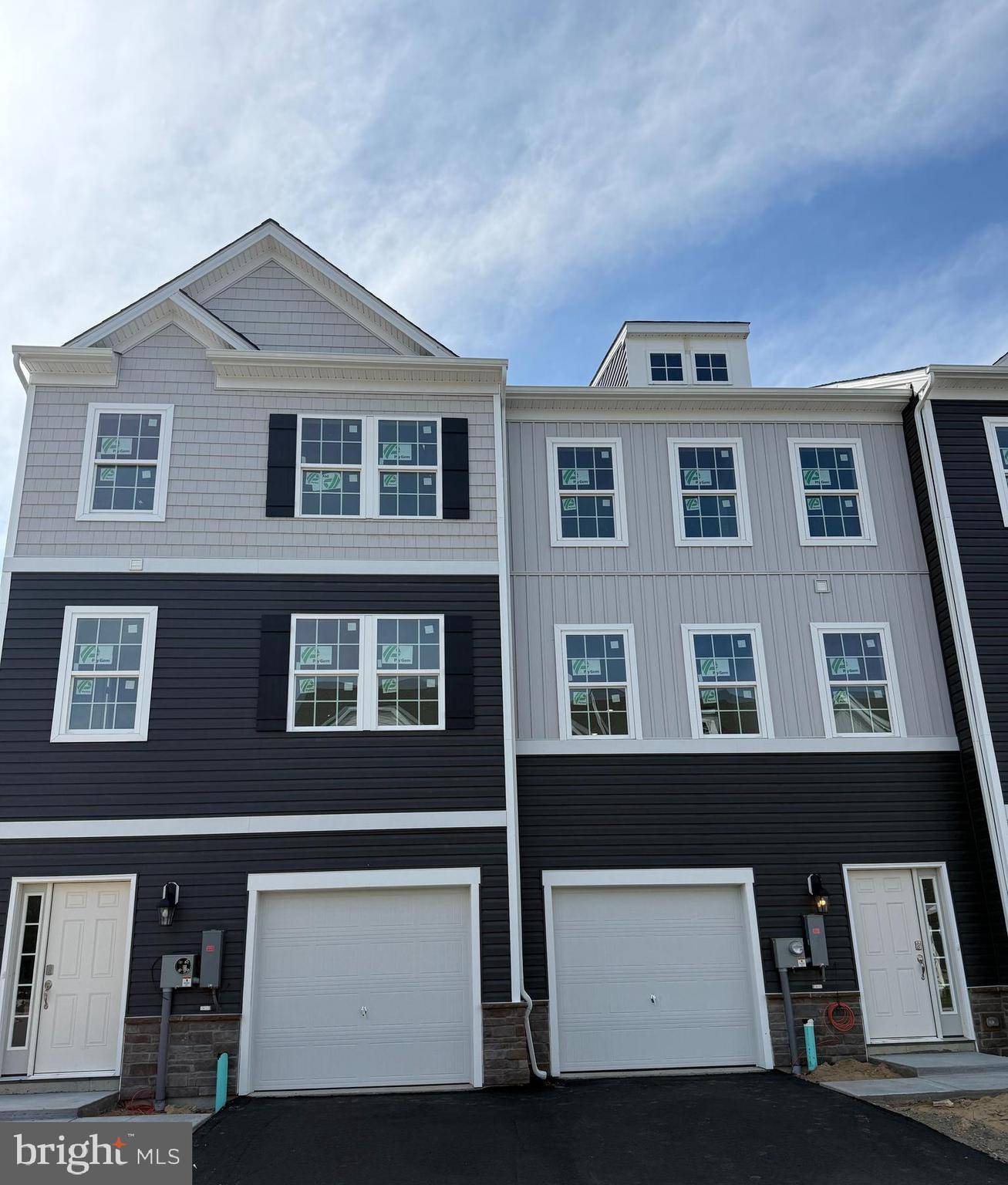 Waretown, NJ 08758,3 BAYBREEZE DR