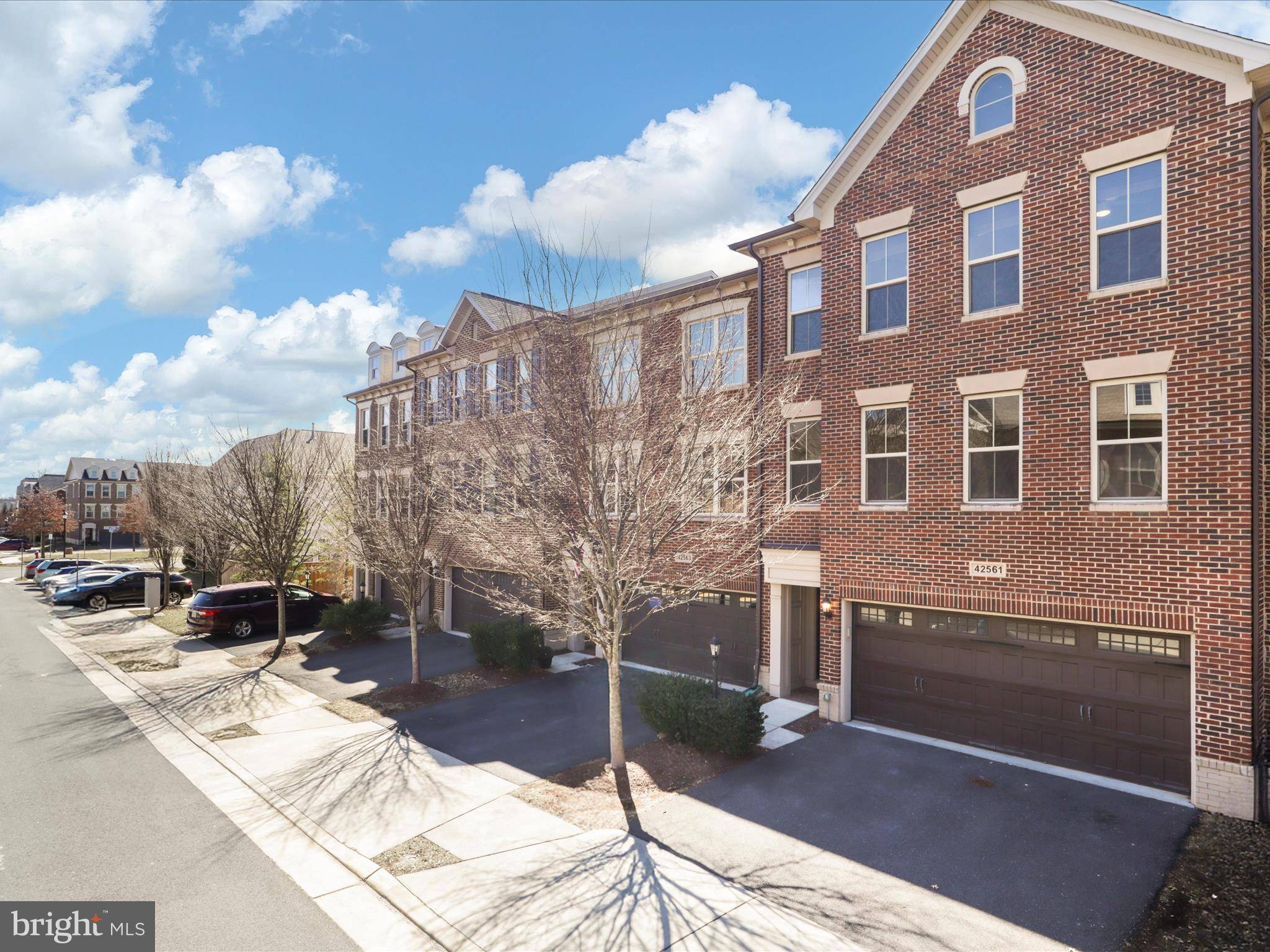 Brambleton, VA 20148,42561 DREAMWEAVER DR