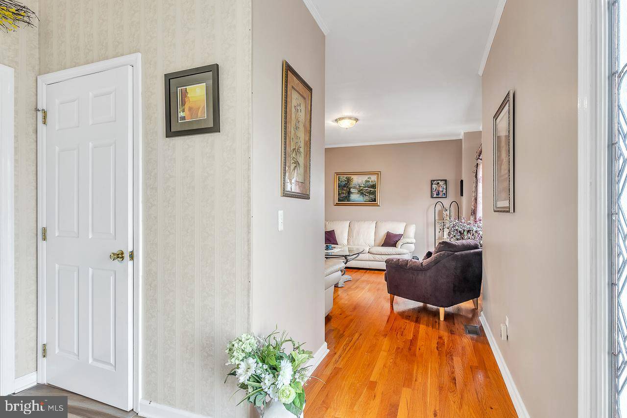 Barnegat, NJ 08005,4 DRUM CT
