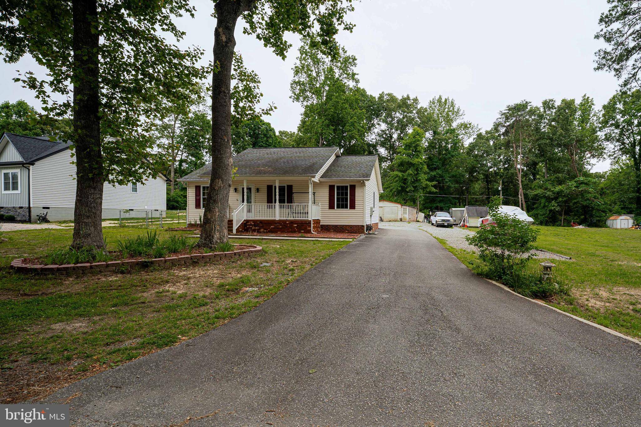 Ruther Glen, VA 22546,12226 BRISTLE CONE LN