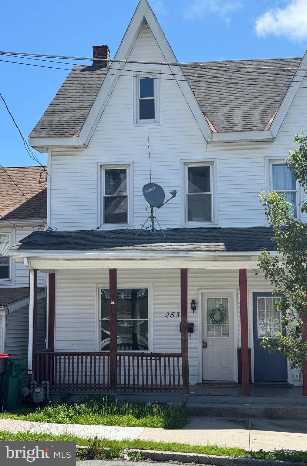 Lehighton, PA 18235,253 N 2ND ST