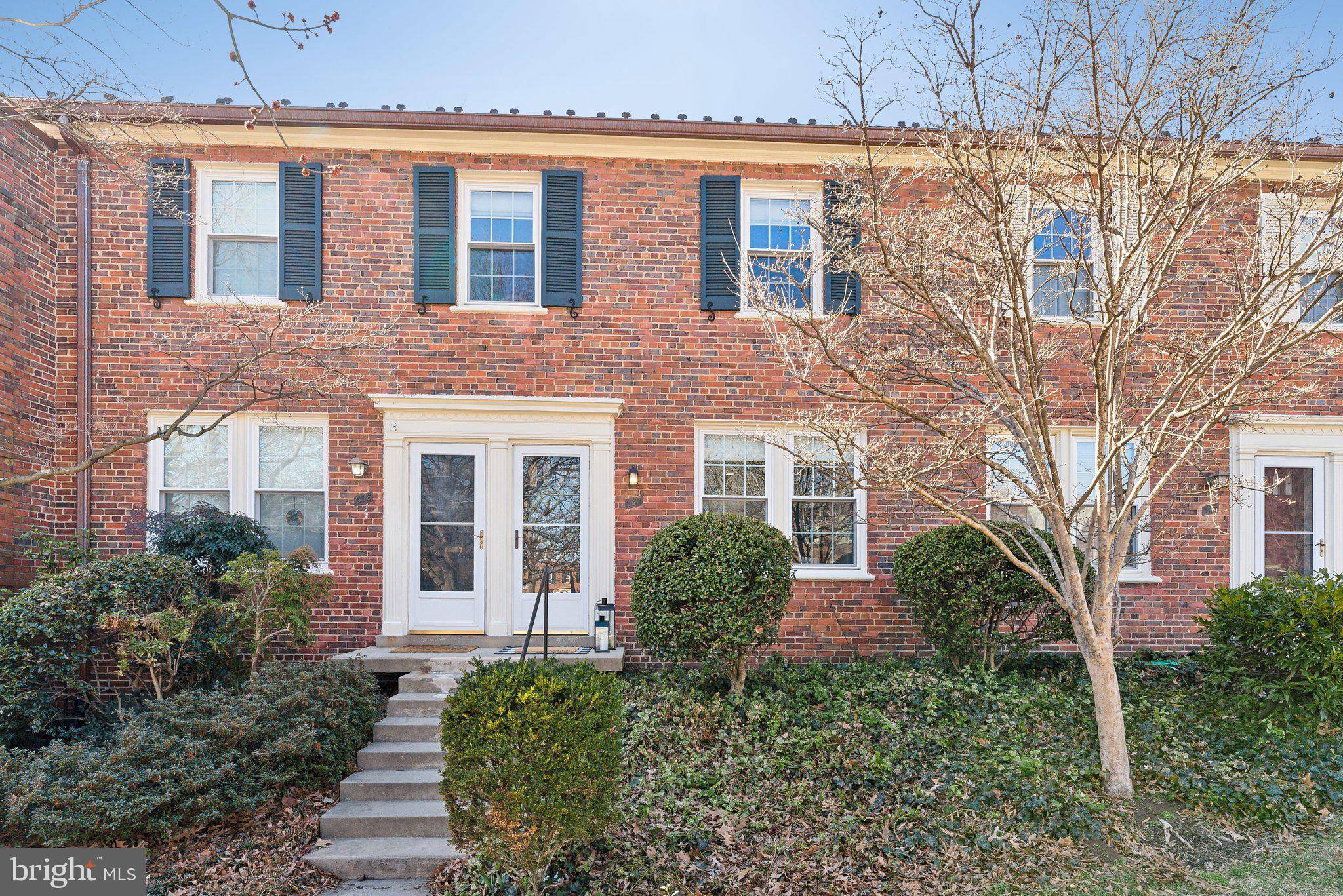 Arlington, VA 22204,1300 S BARTON ST #337