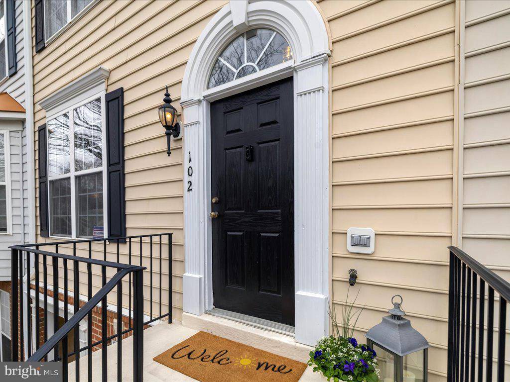 Annapolis, MD 21401,102 HARBOUR HEIGHTS DR