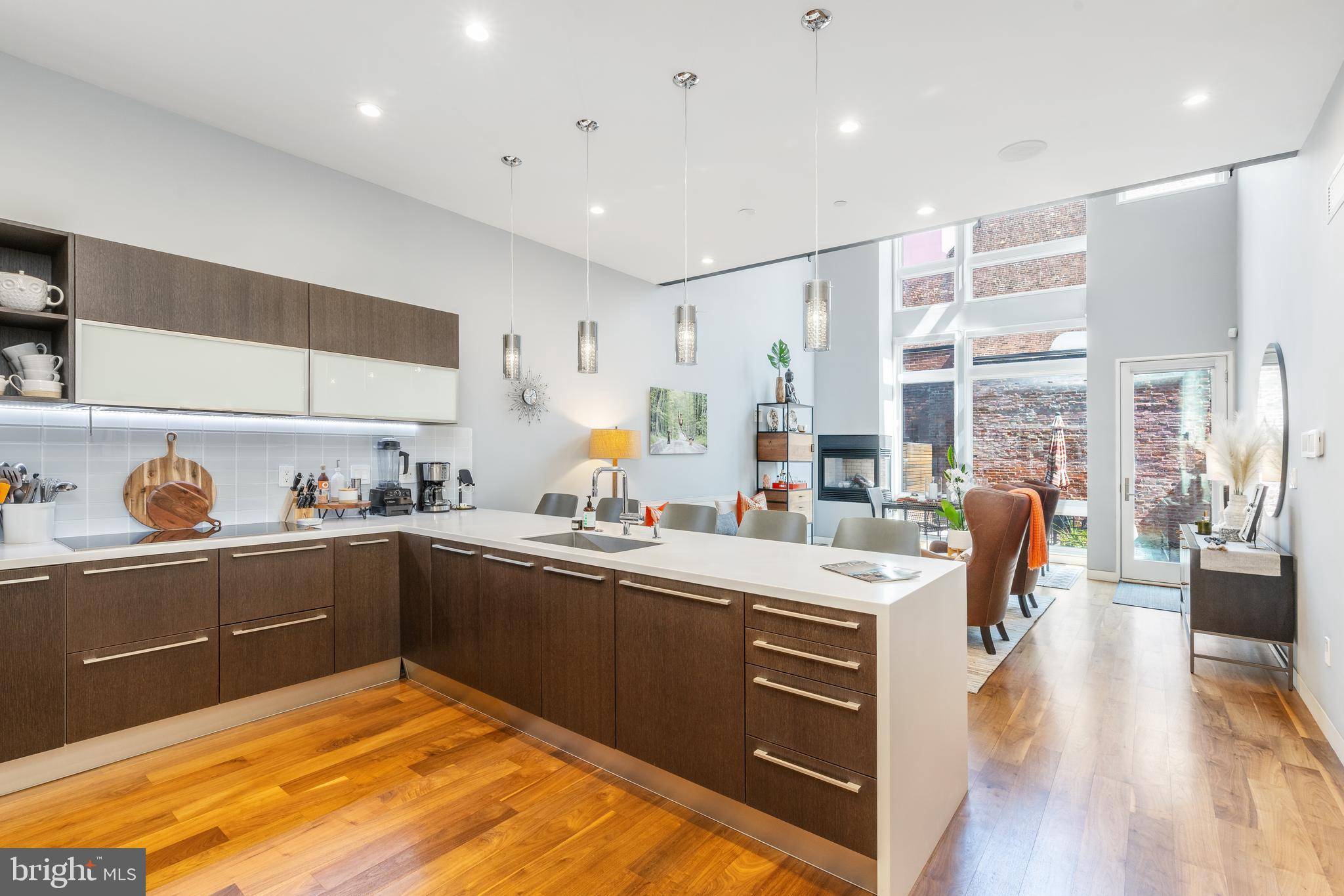 Philadelphia, PA 19146,741 S CHADWICK ST