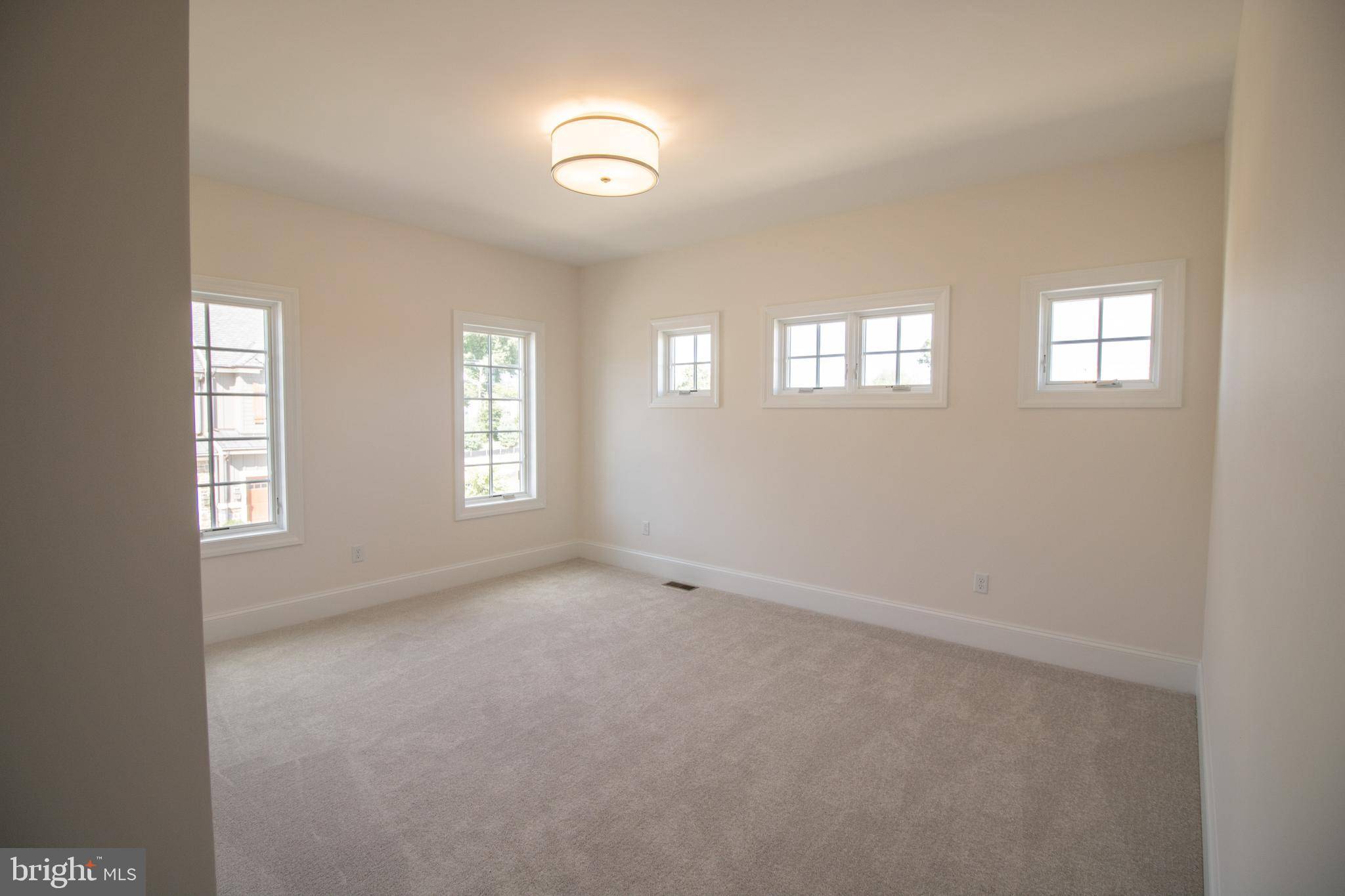 Wilmington, DE 19803,1115 INVERMERE RD