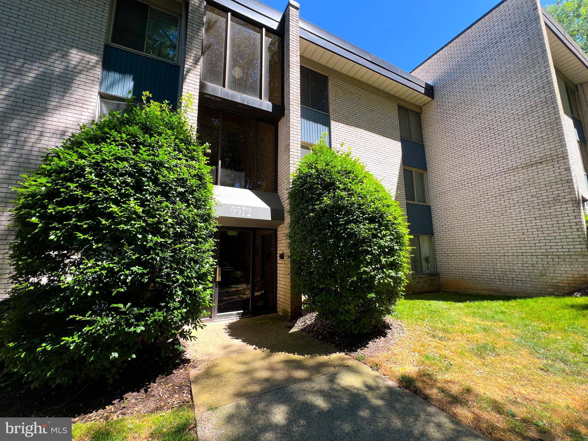 Rockville, MD 20853,5572 BURNSIDE DR #5572-3
