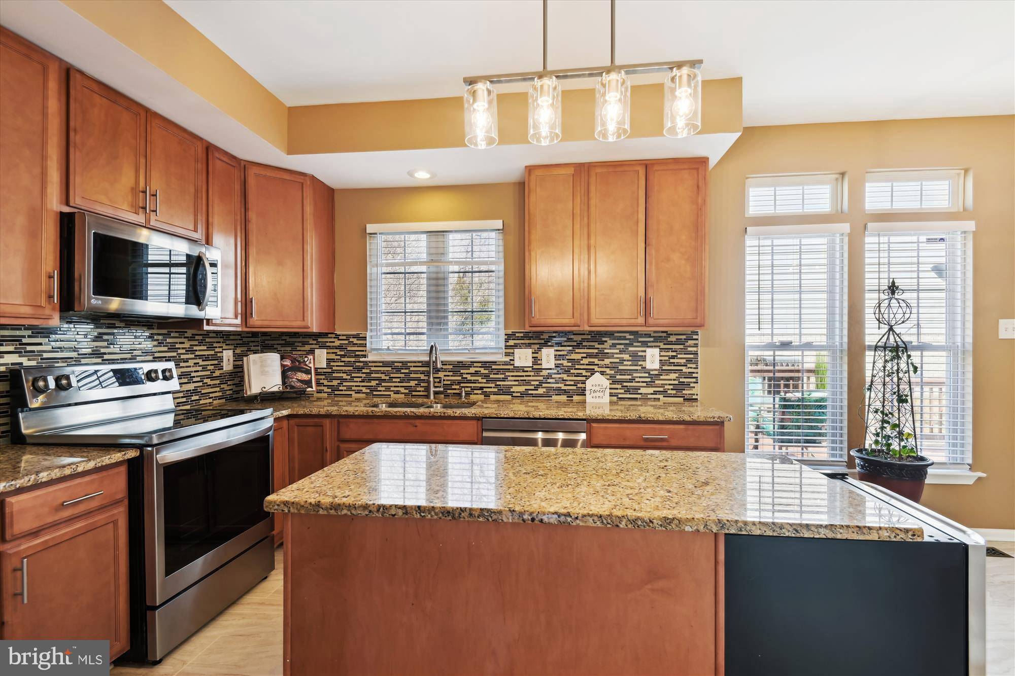 Owings Mills, MD 21117,2 KENTBURY CT