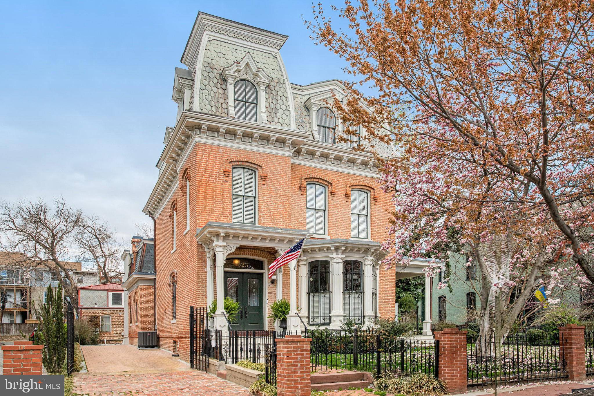 Washington, DC 20001,525 T ST NW