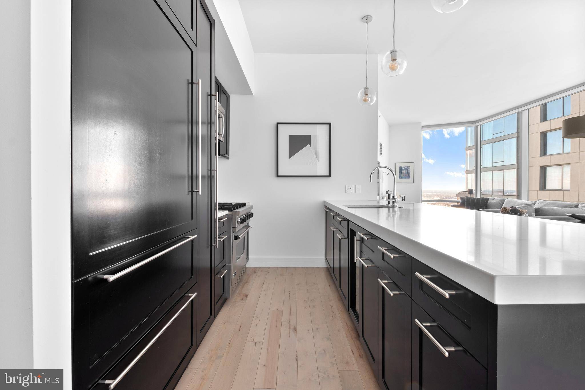 Philadelphia, PA 19102,1414 S PENN SQ #43A