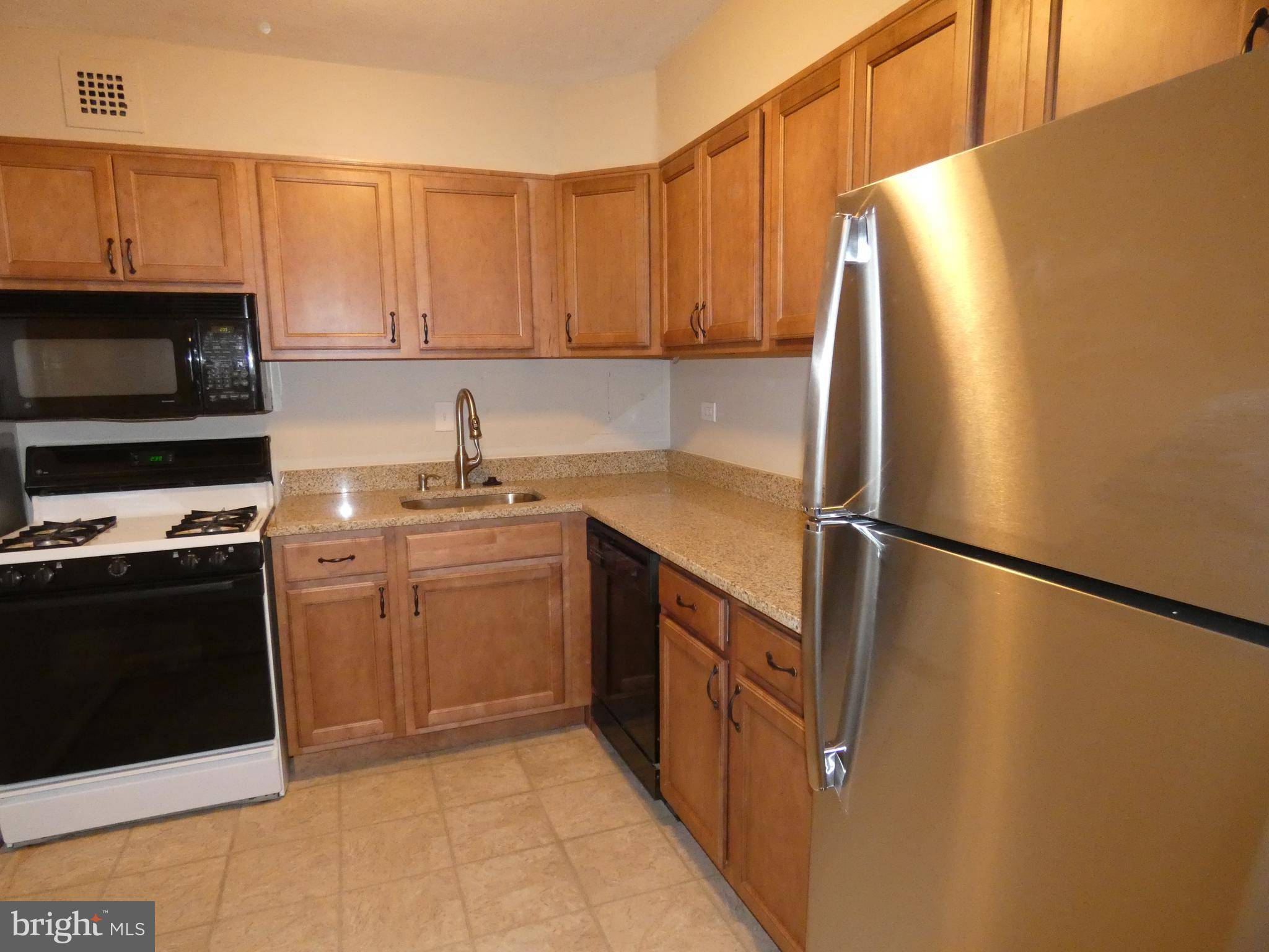 Washington, DC 20024,700 7TH ST SW #412