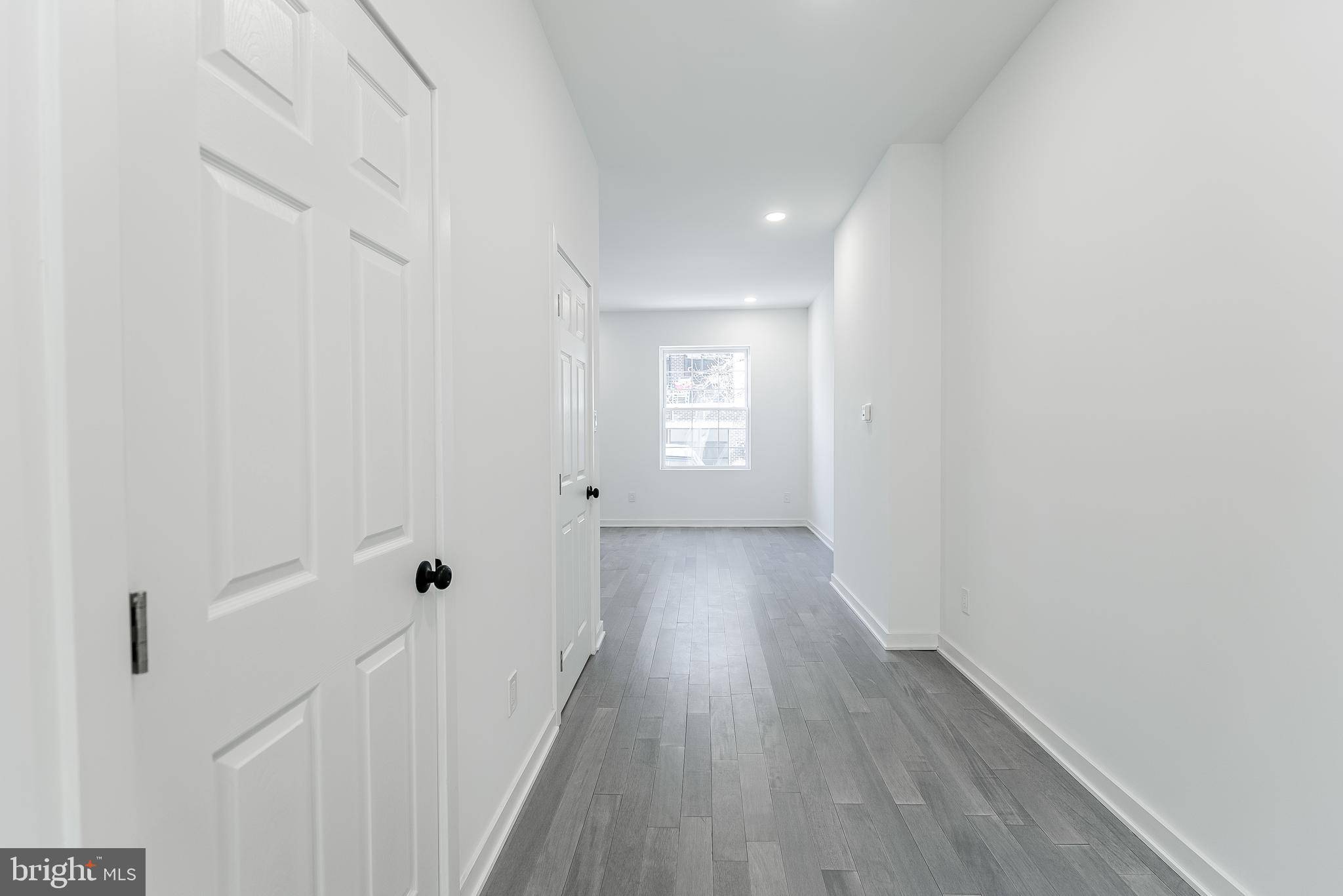 Philadelphia, PA 19130,912 N 30TH ST