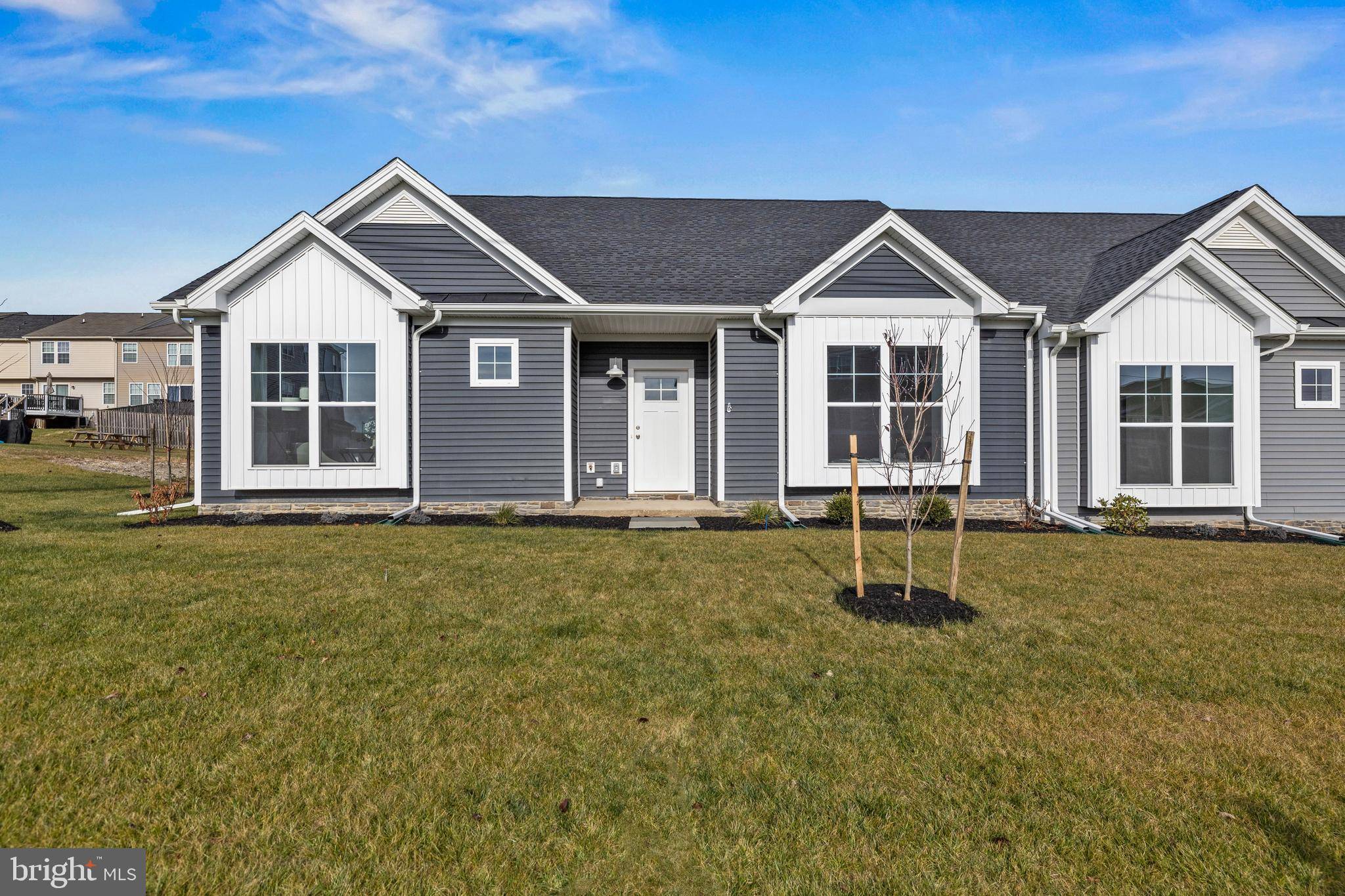 Hanover, PA 17331,133 COASTAL DRIVE #72