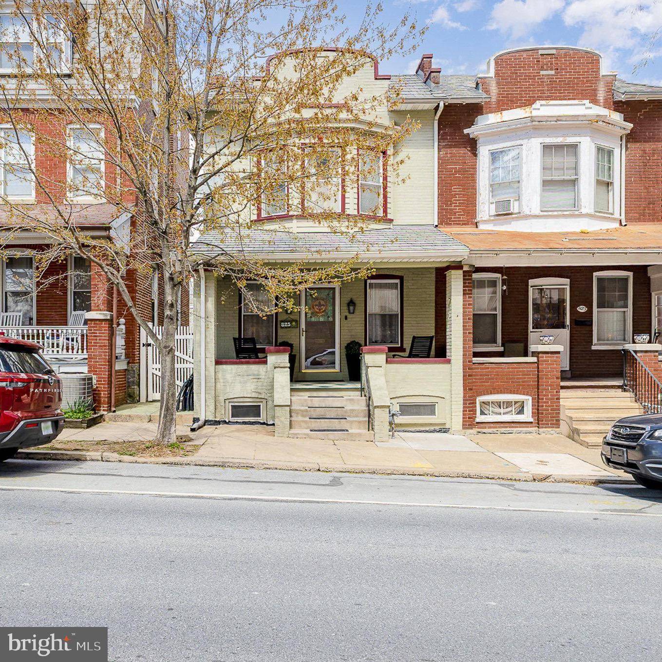 Lancaster, PA 17603,825 W WALNUT ST