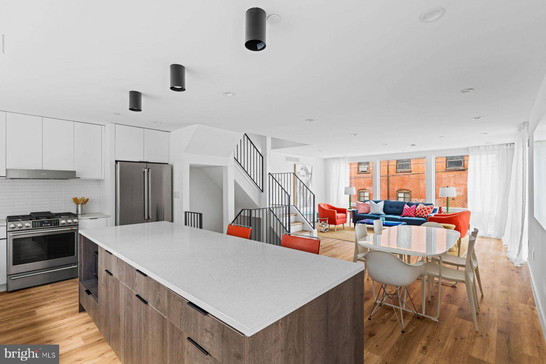 Philadelphia, PA 19125,2463 CORAL ST