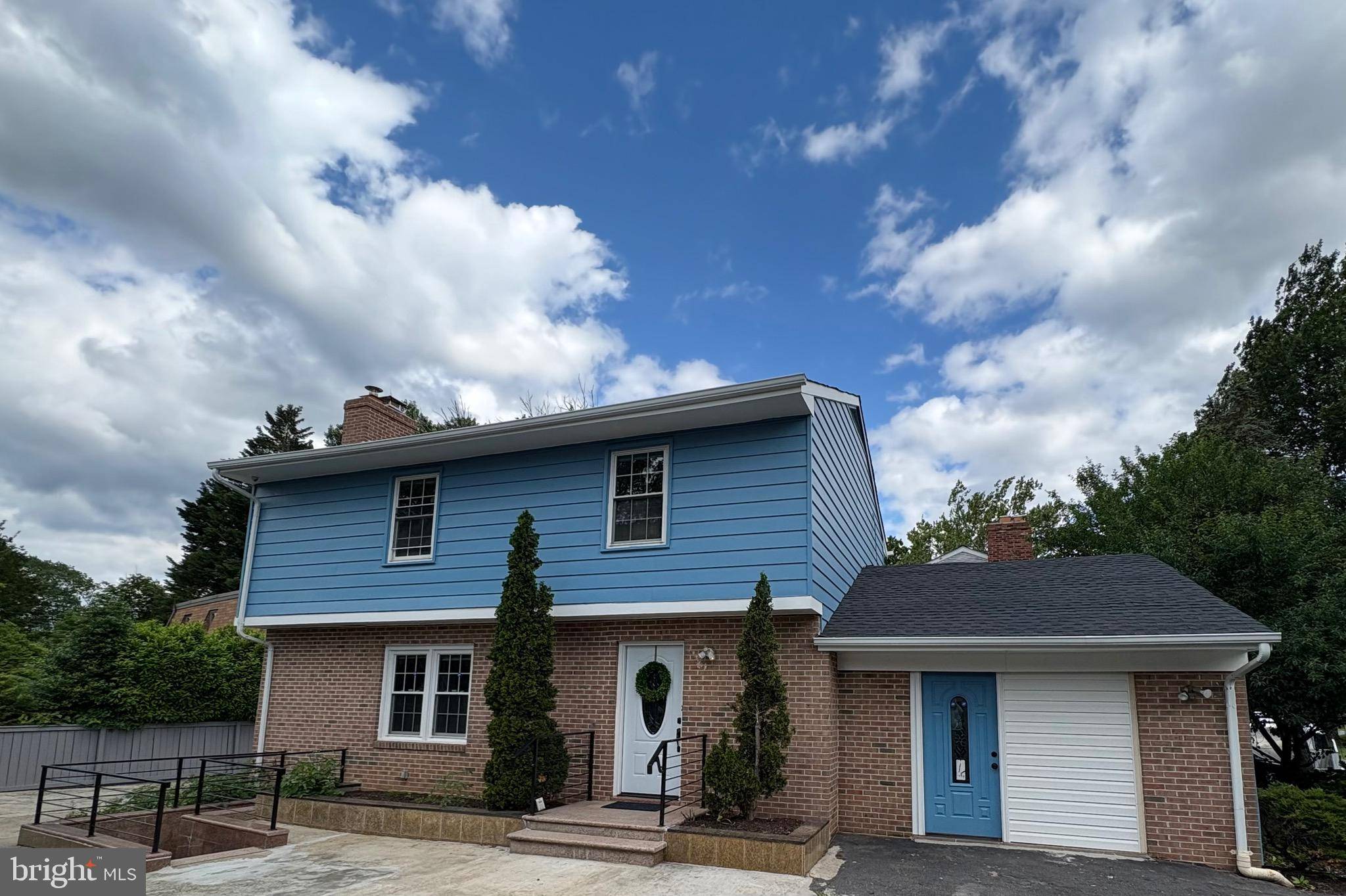 Mclean, VA 22101,1262 KENSINGTON RD