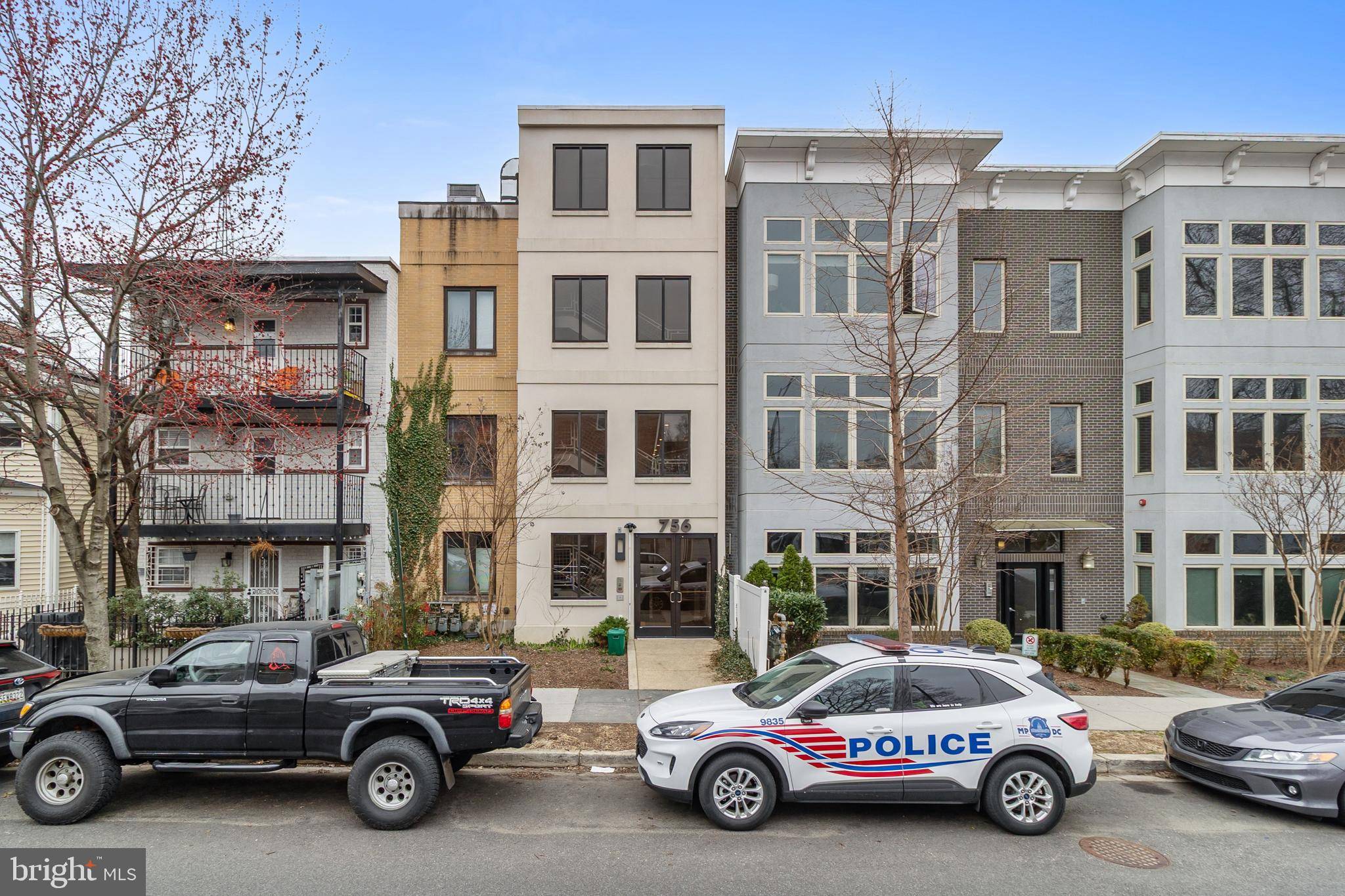 Washington, DC 20010,756 PARK RD NW #2