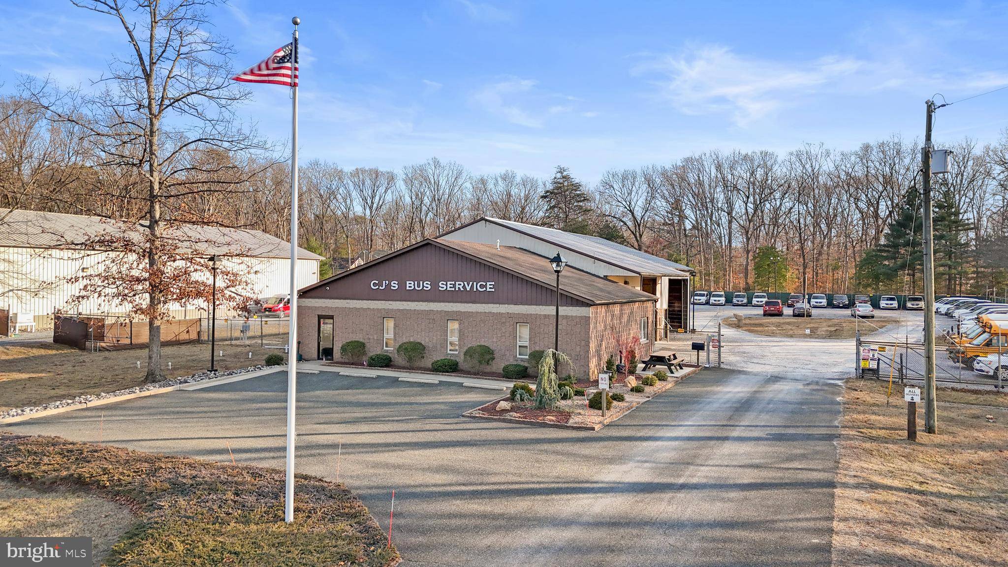 Elmer, NJ 08318,277 HARDING HWY