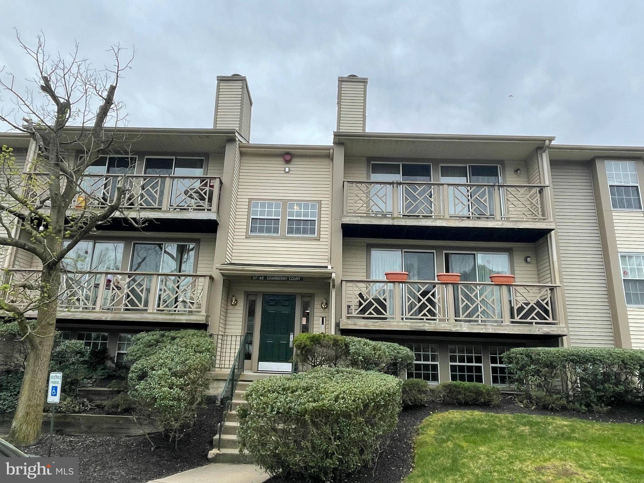 Marlton, NJ 08053,46 CRANBERRY CT