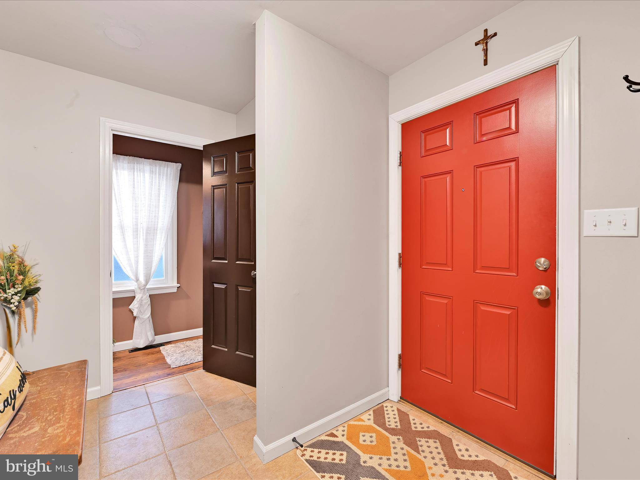 Mountville, PA 17554,329 N DONNERVILLE RD