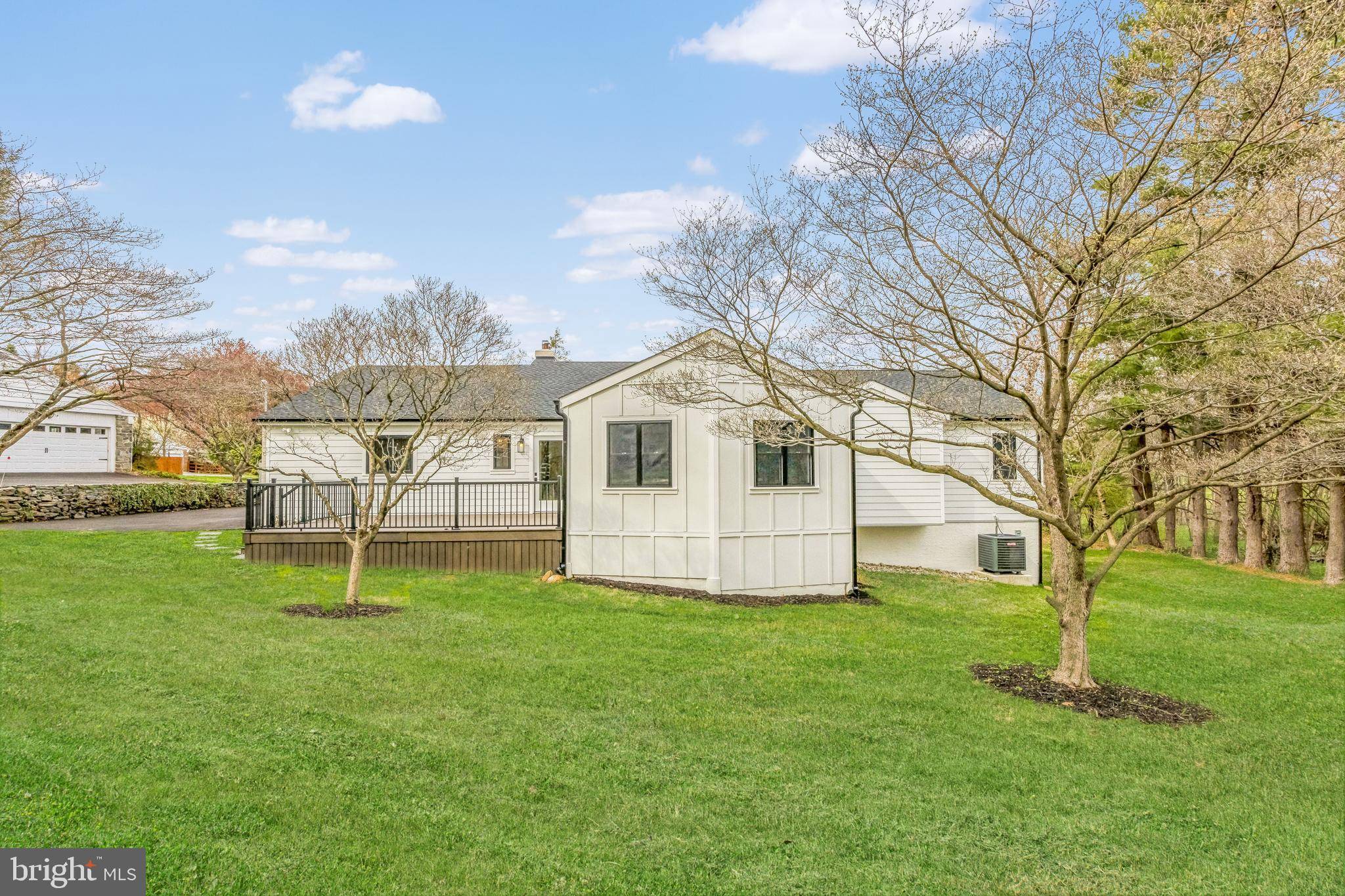 Wallingford, PA 19086,605 BOWERS LN