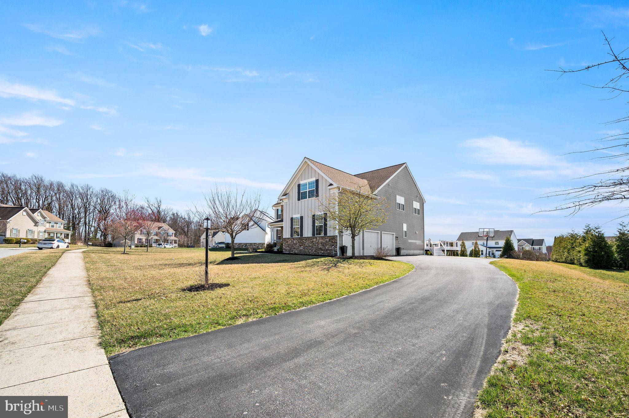 Romansville, PA 19320,1212 POLO RUN DR