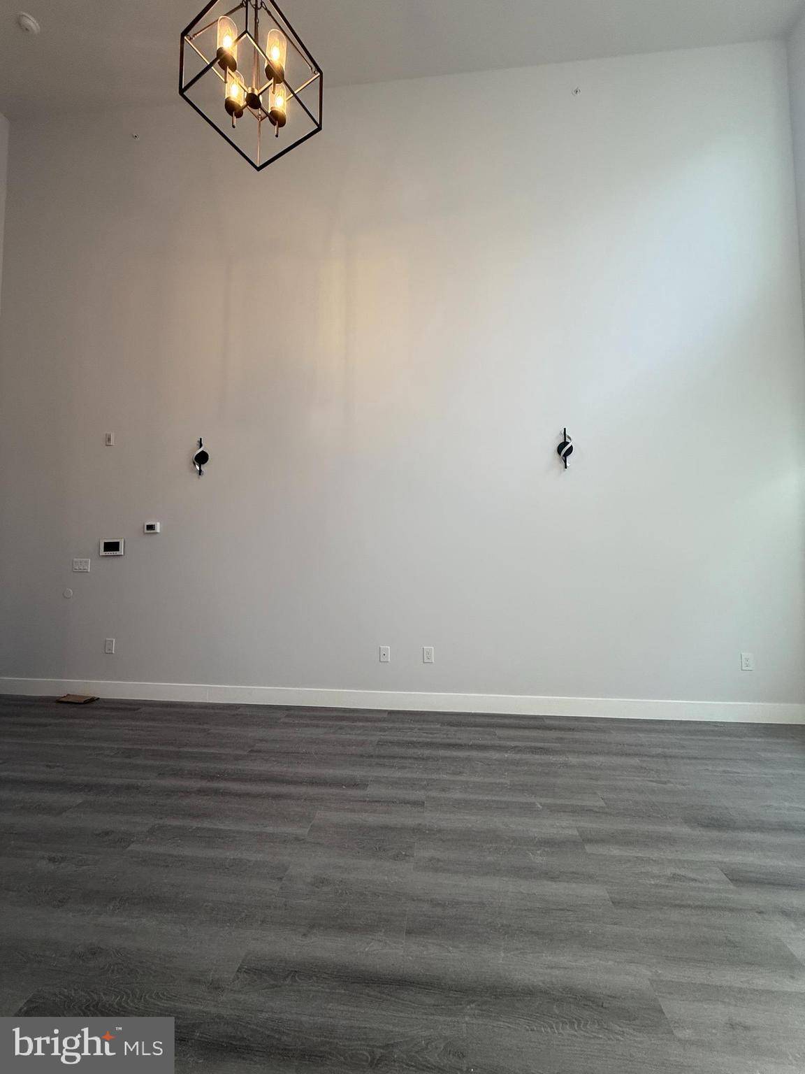 Philadelphia, PA 19123,800 CALLOWHILL ST #8 UNIT 3