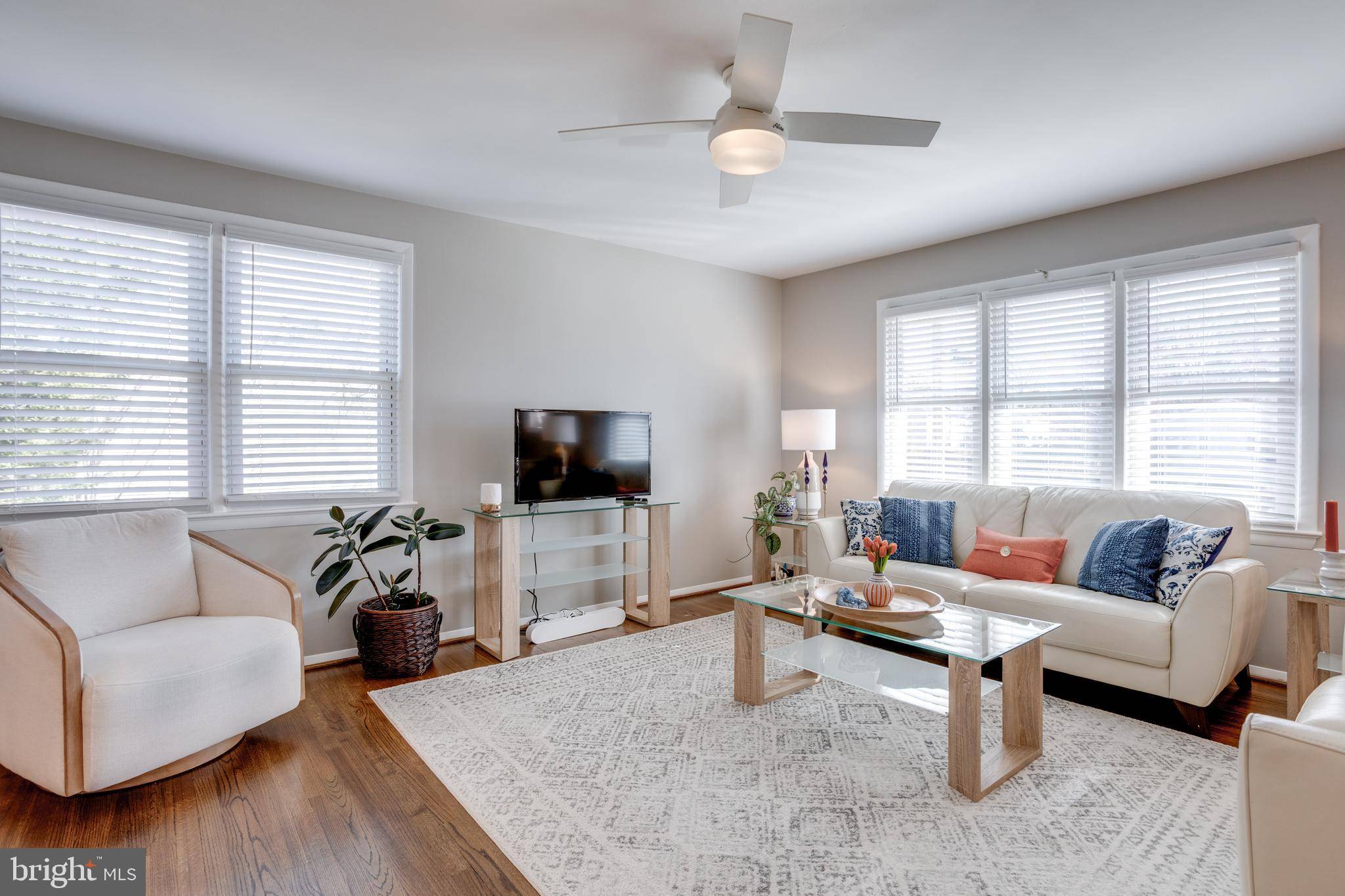 Centreville, VA 20120,5624 ROWENA DR