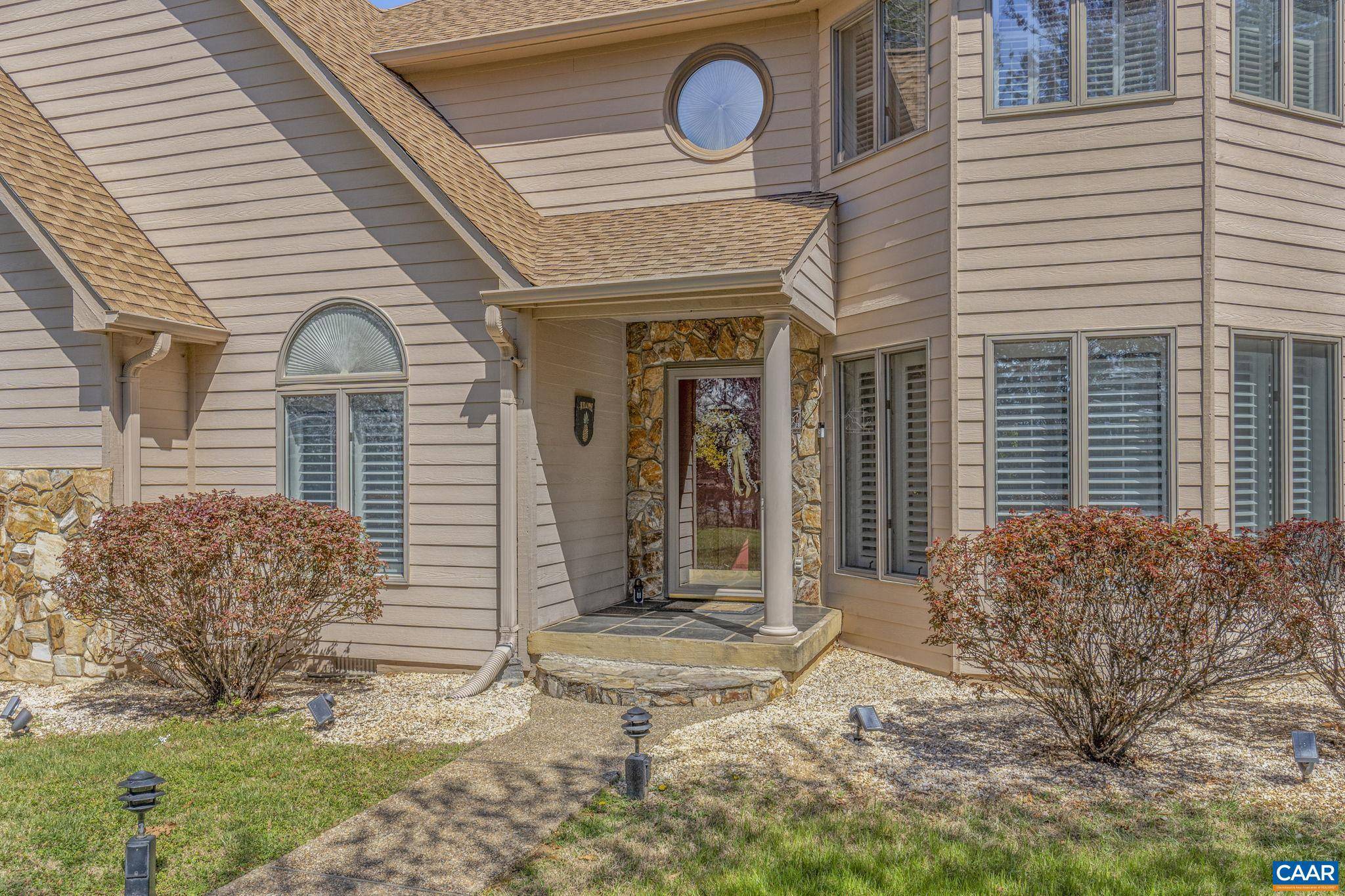 Charlottesville, VA 22902,4267 BUCK ISLAND RD