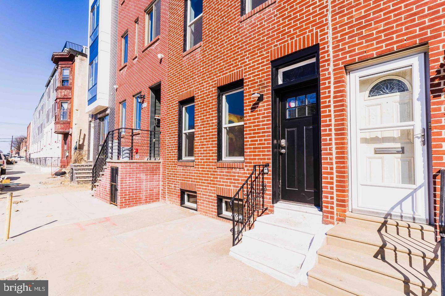 Philadelphia, PA 19133,2527 N FRONT ST
