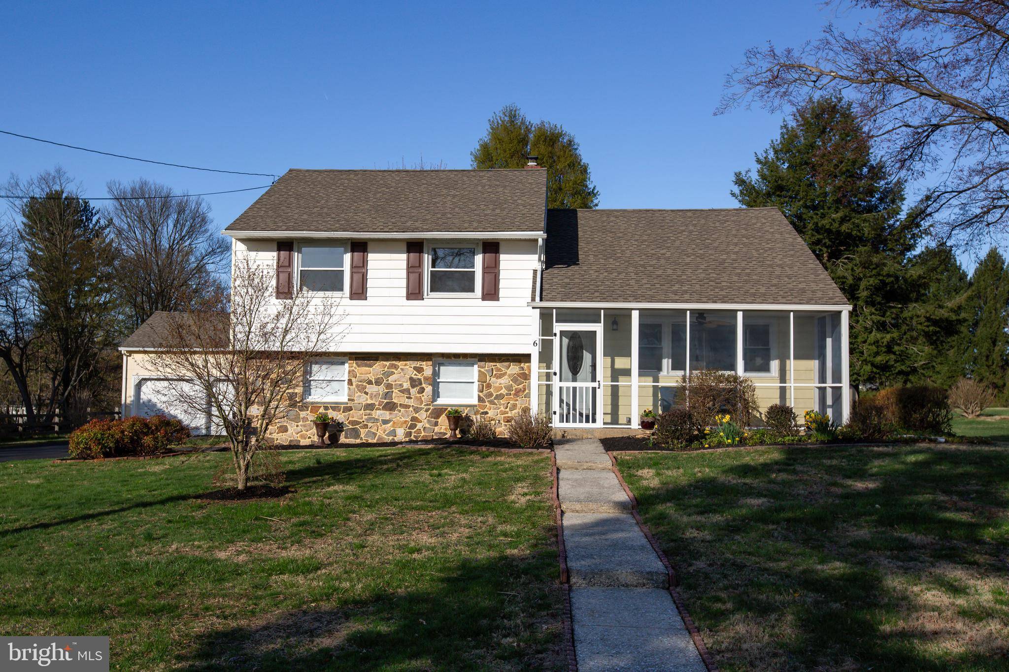 Malvern, PA 19355,6 VERNON LN
