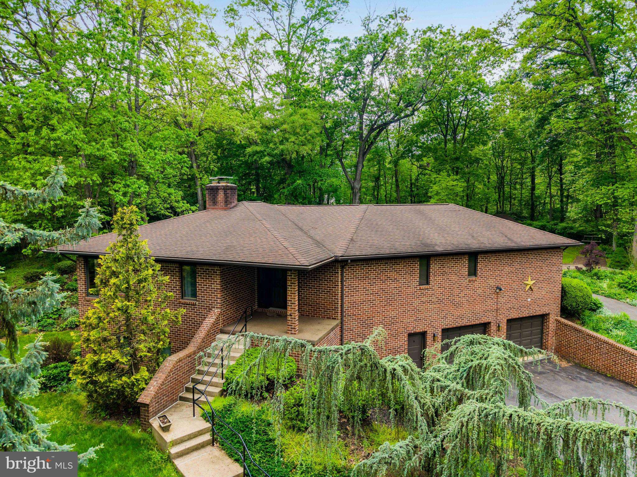 Carlisle, PA 17015,399 BARNSTABLE RD