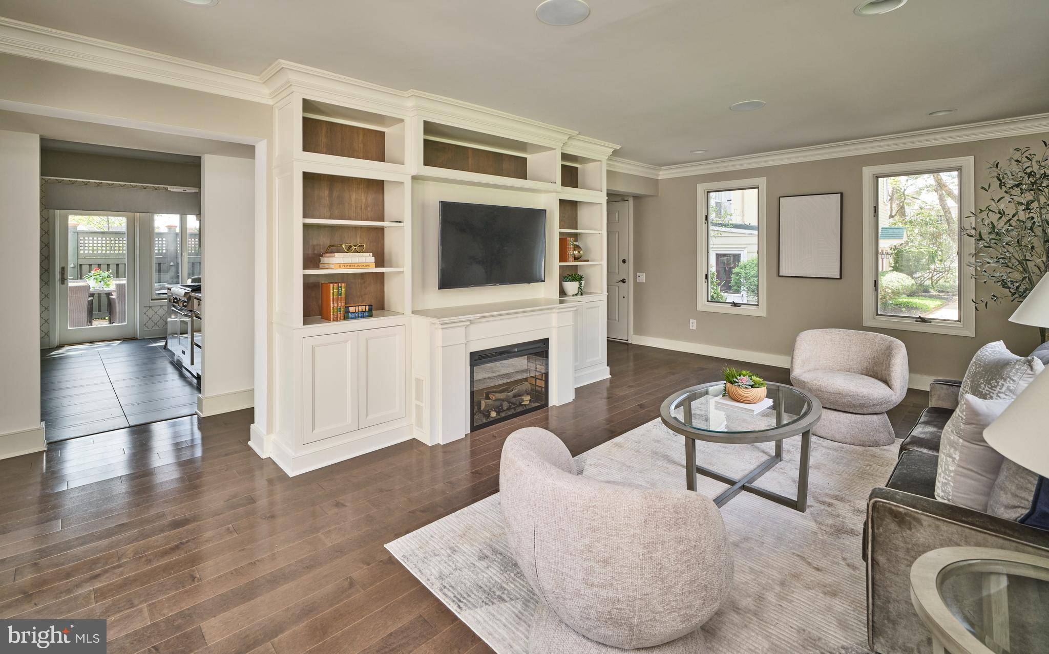 Doylestown, PA 18901,10 BARNES CT