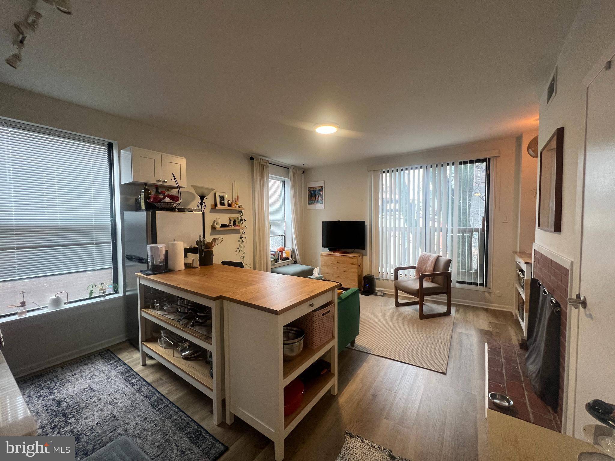 Philadelphia, PA 19130,1904 FAIRMOUNT AVE #3