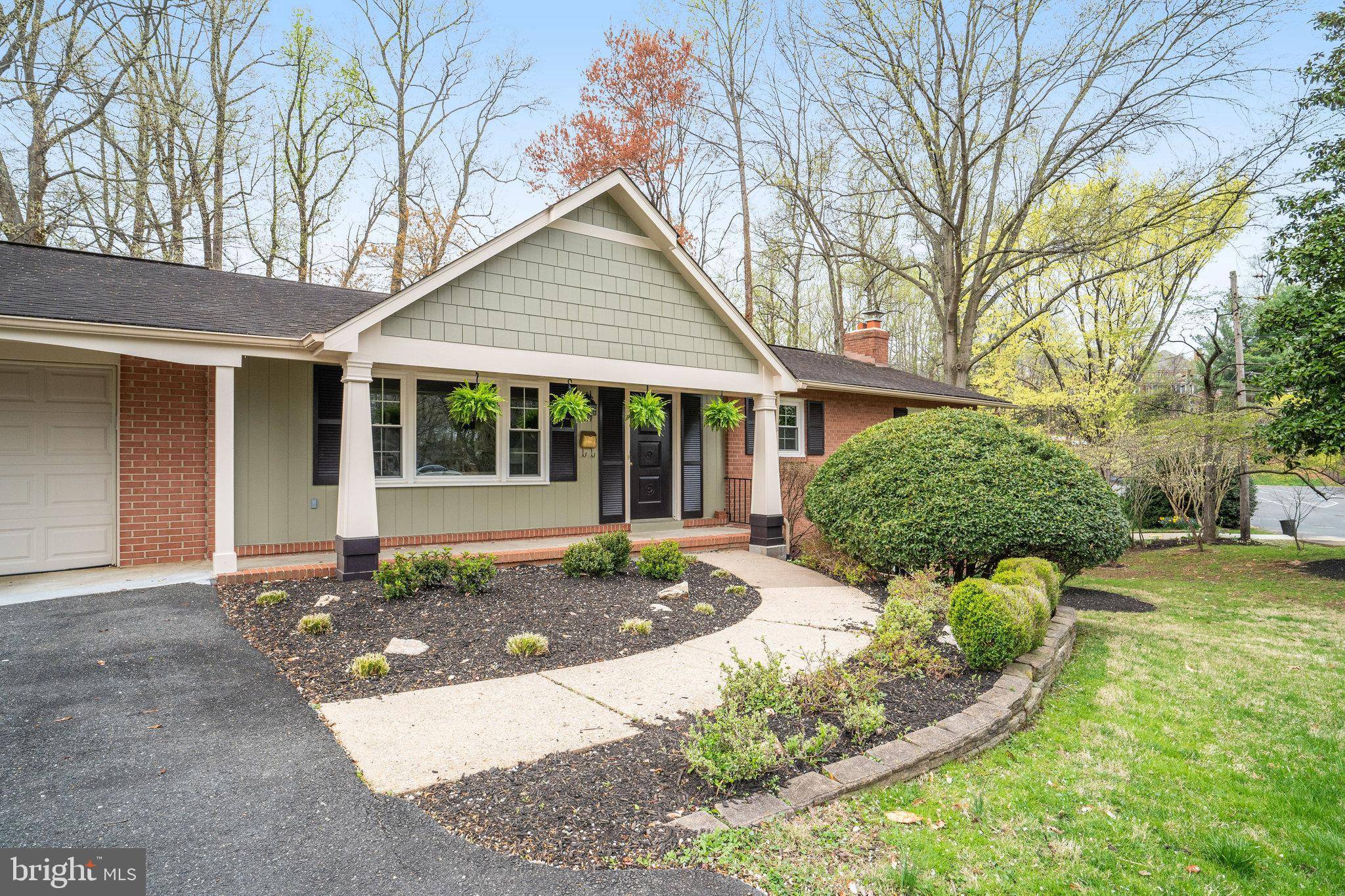 Fairfax, VA 22031,9317 GLENBROOK RD