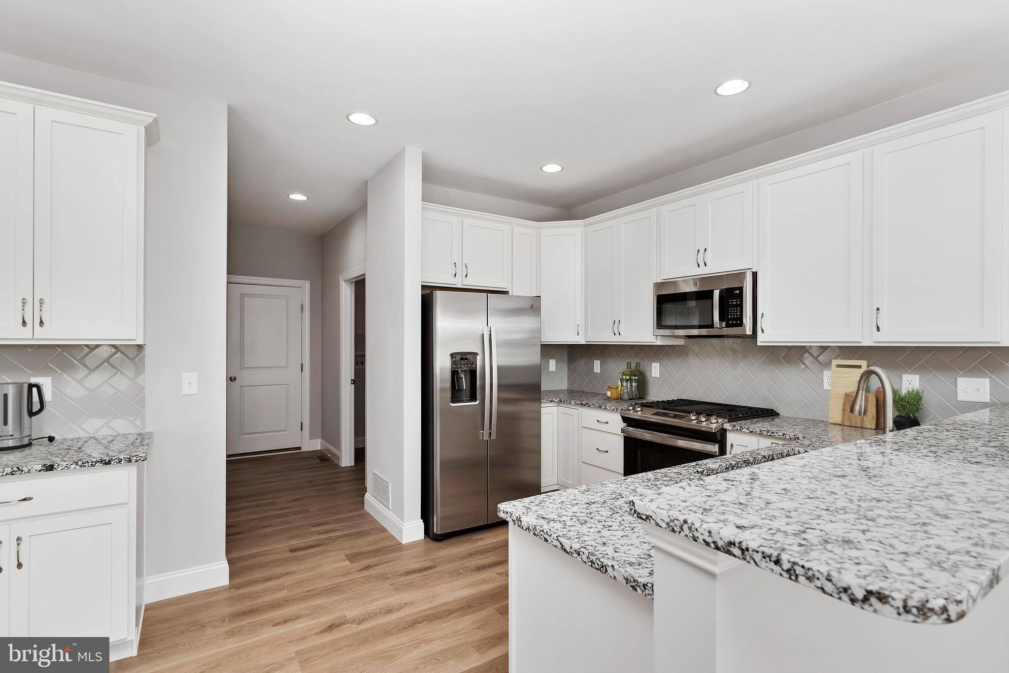 Mechanicsburg, PA 17055,658 BRITTANY DRIVE